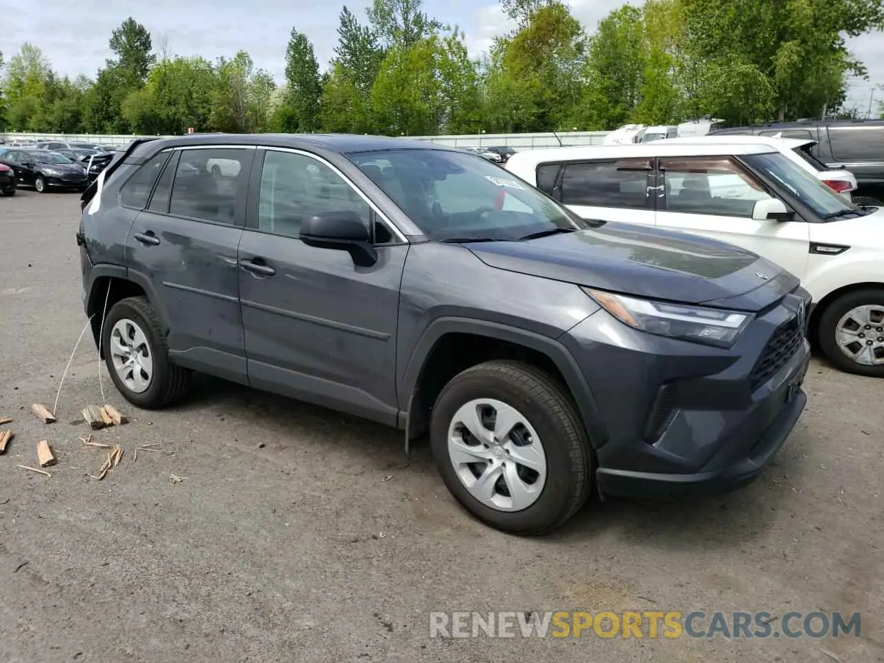 4 Photograph of a damaged car 2T3F1RFV2RW489895 TOYOTA RAV4 2024