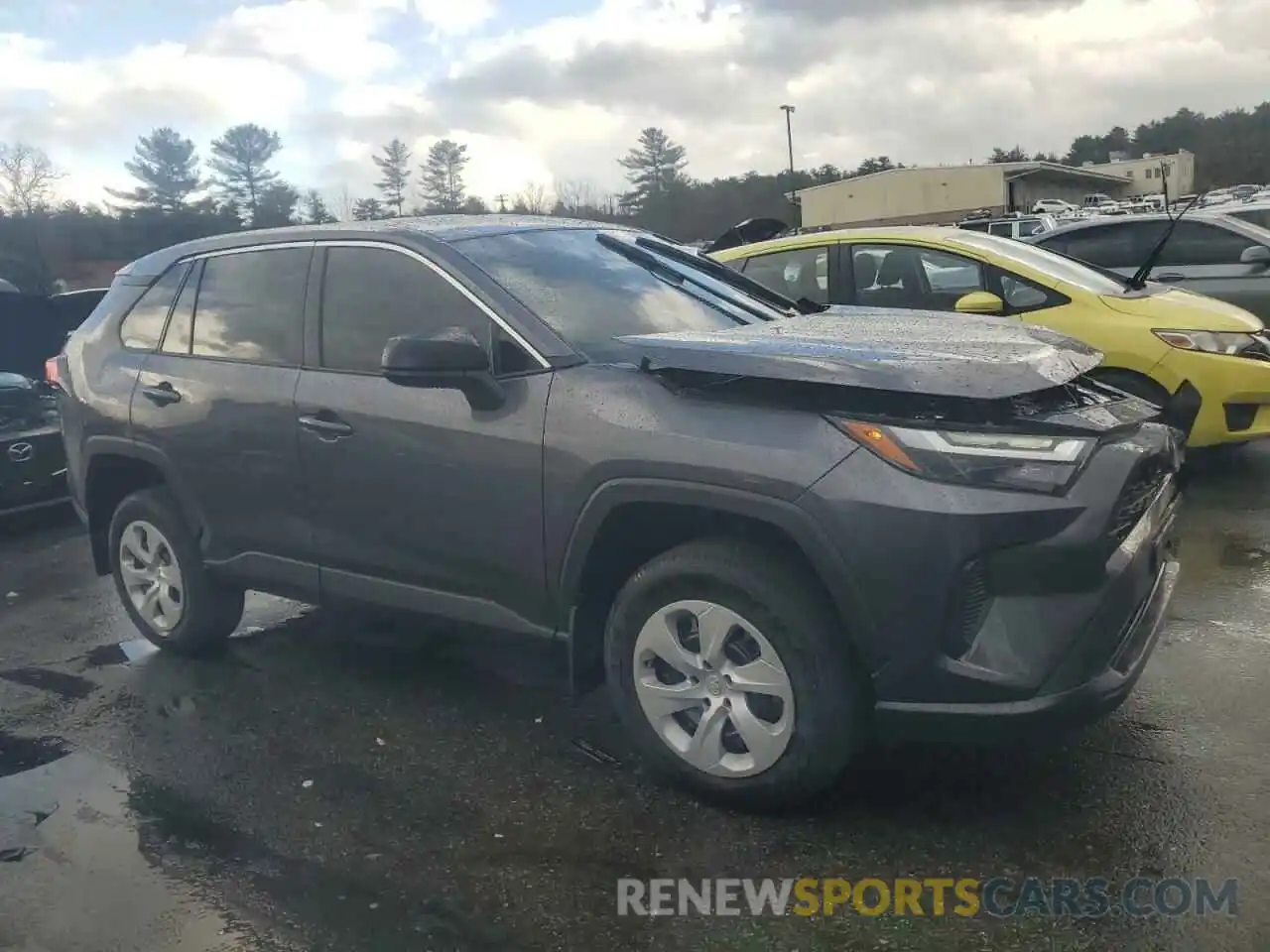 4 Photograph of a damaged car 2T3F1RFV3RC432591 TOYOTA RAV4 2024