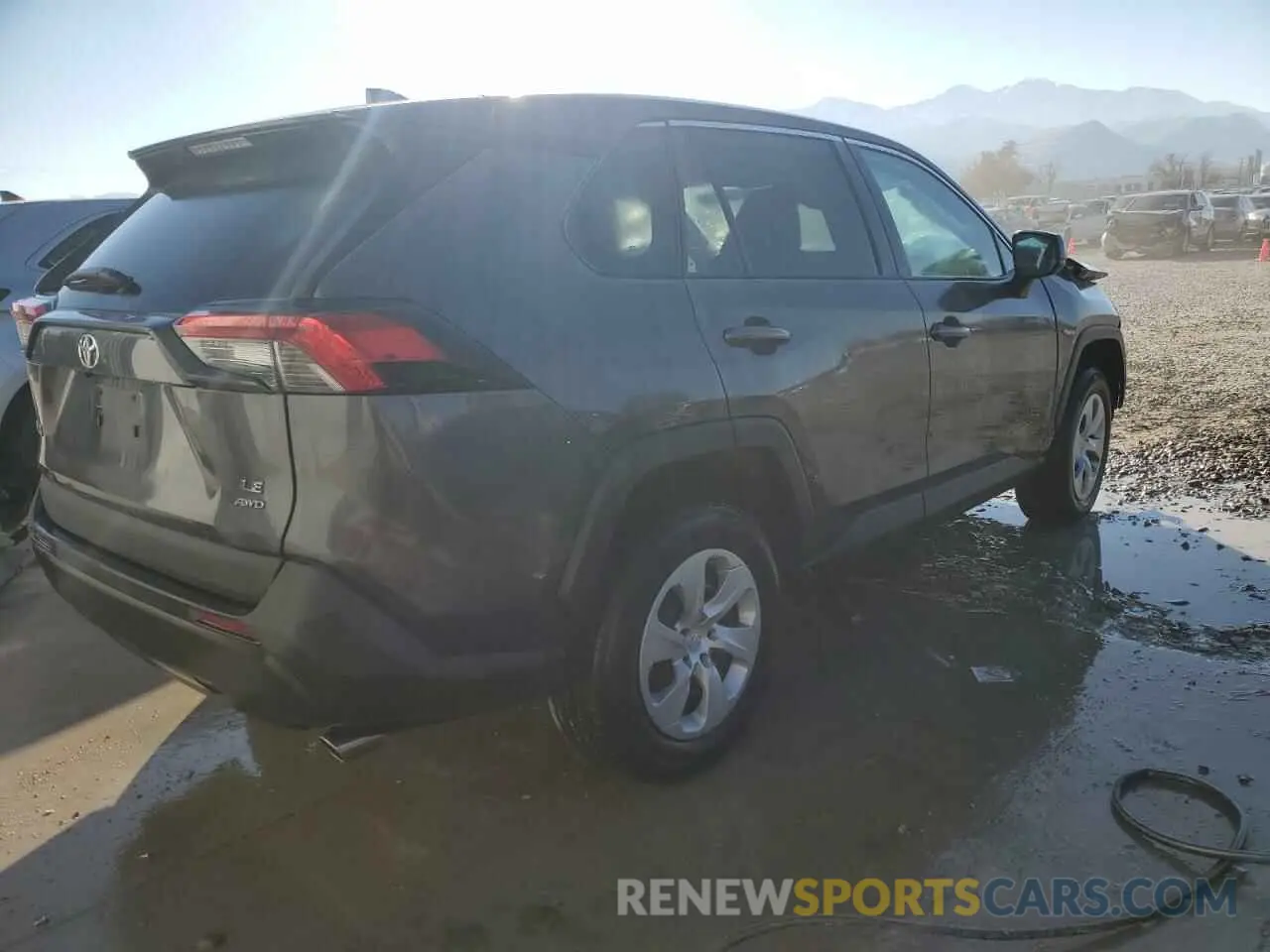3 Photograph of a damaged car 2T3F1RFV3RW437370 TOYOTA RAV4 2024