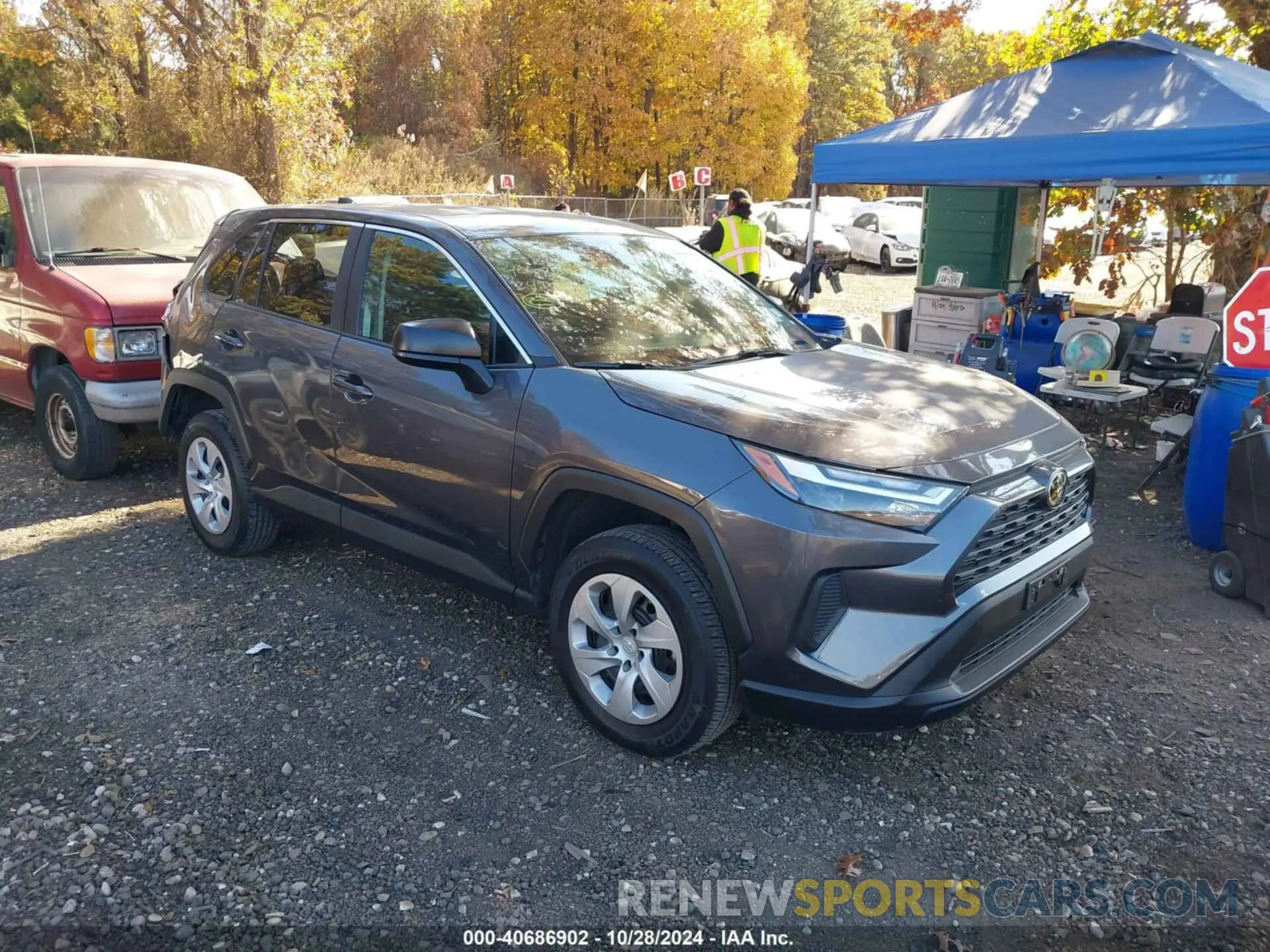1 Photograph of a damaged car 2T3F1RFV4RC408932 TOYOTA RAV4 2024