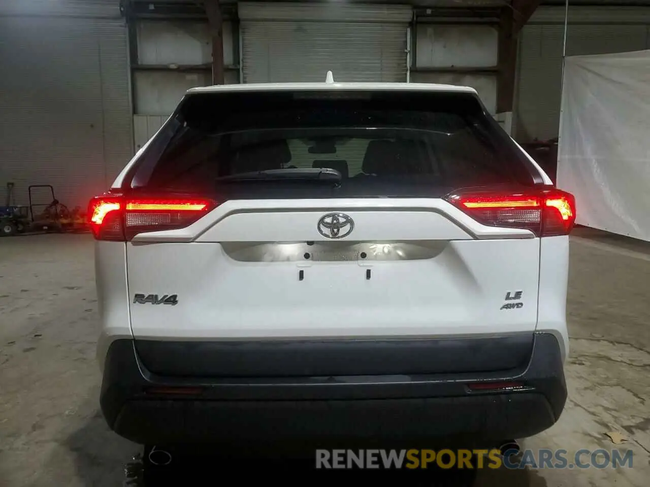 6 Photograph of a damaged car 2T3F1RFV4RW468174 TOYOTA RAV4 2024