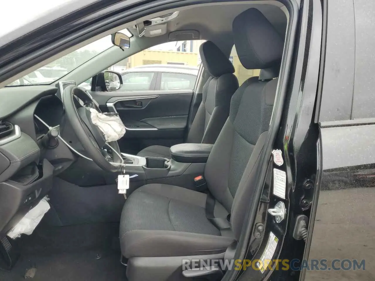 7 Photograph of a damaged car 2T3F1RFV5RC416831 TOYOTA RAV4 2024