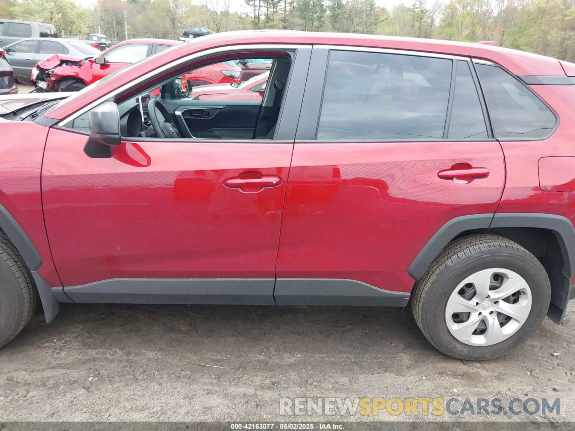 14 Photograph of a damaged car 2T3F1RFV5RW456471 TOYOTA RAV4 2024
