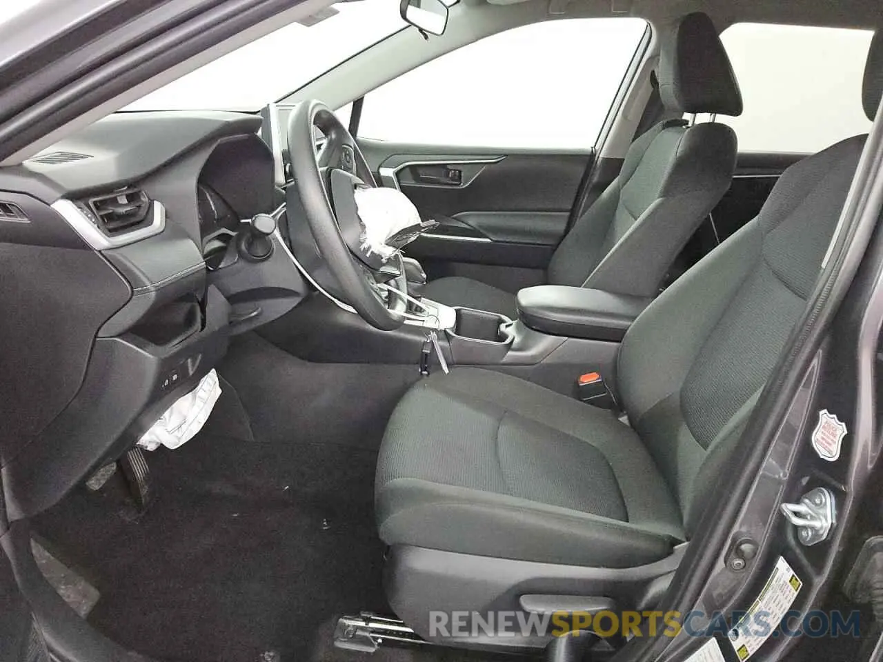 7 Photograph of a damaged car 2T3F1RFV6RC451748 TOYOTA RAV4 2024