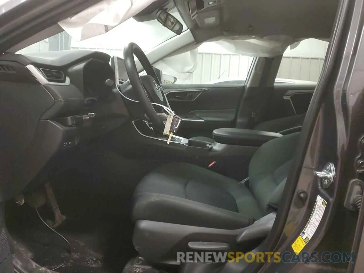 7 Photograph of a damaged car 2T3F1RFV6RW413189 TOYOTA RAV4 2024