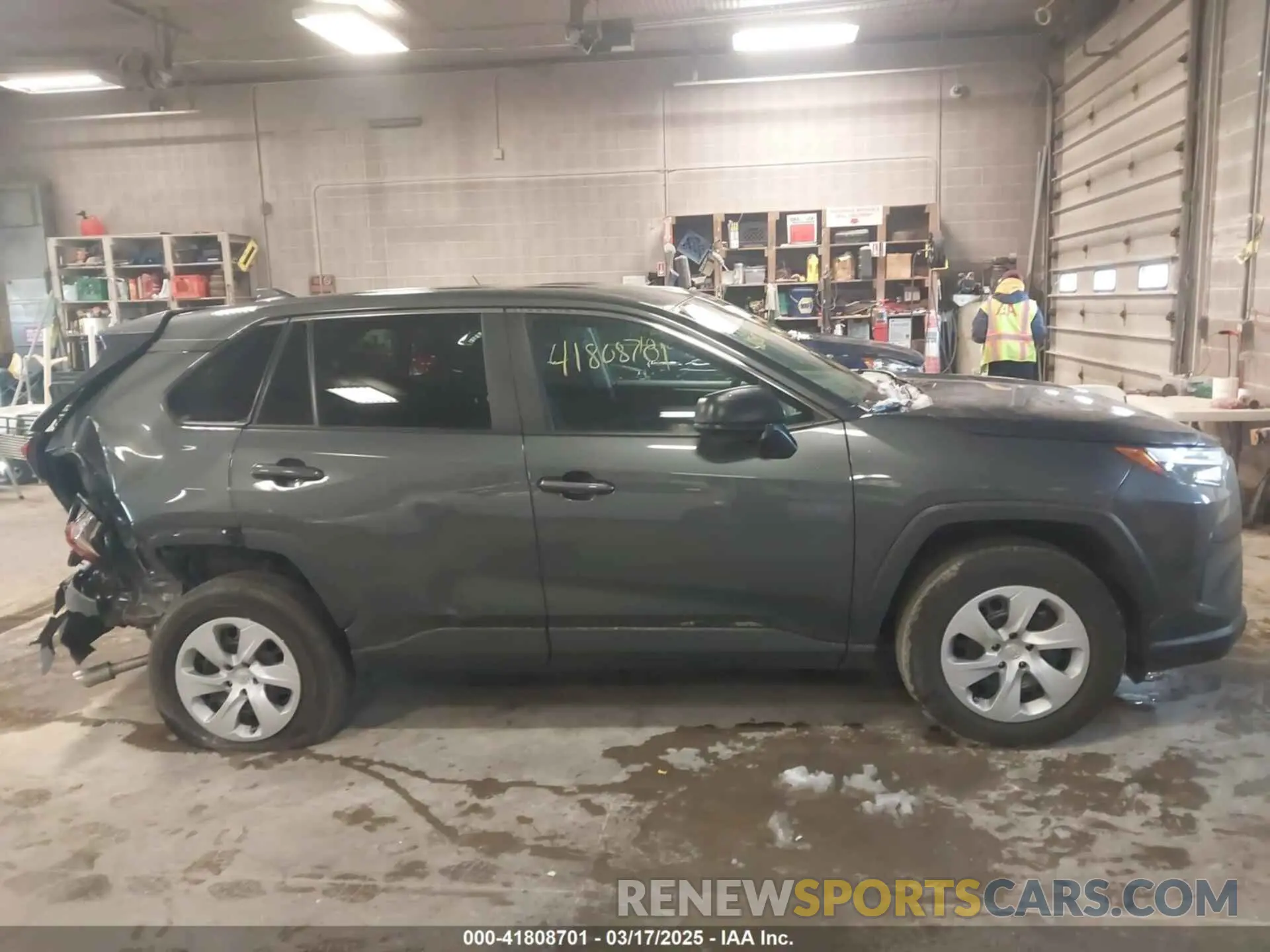 13 Photograph of a damaged car 2T3F1RFV7RW482408 TOYOTA RAV4 2024