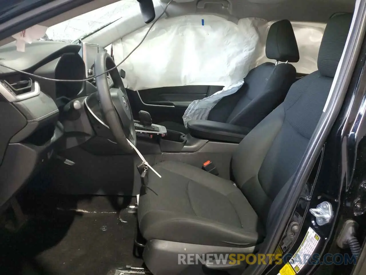 7 Photograph of a damaged car 2T3F1RFV8RC429170 TOYOTA RAV4 2024