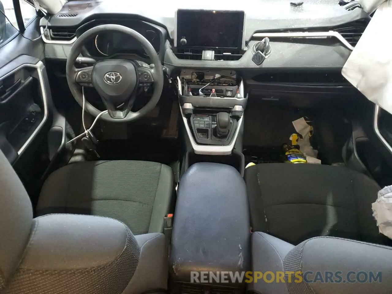 8 Photograph of a damaged car 2T3F1RFV8RC429170 TOYOTA RAV4 2024