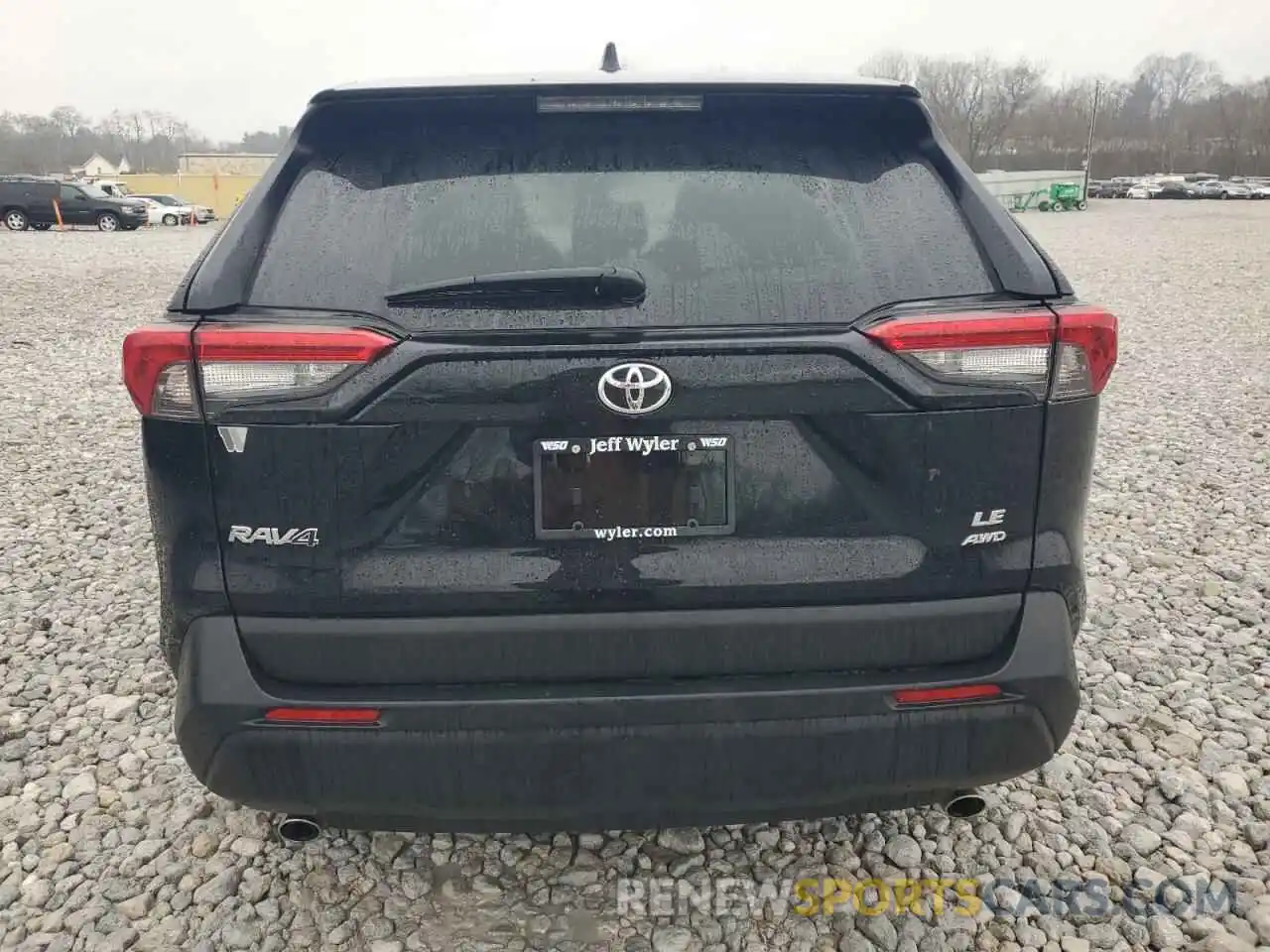 6 Photograph of a damaged car 2T3F1RFV8RC430268 TOYOTA RAV4 2024