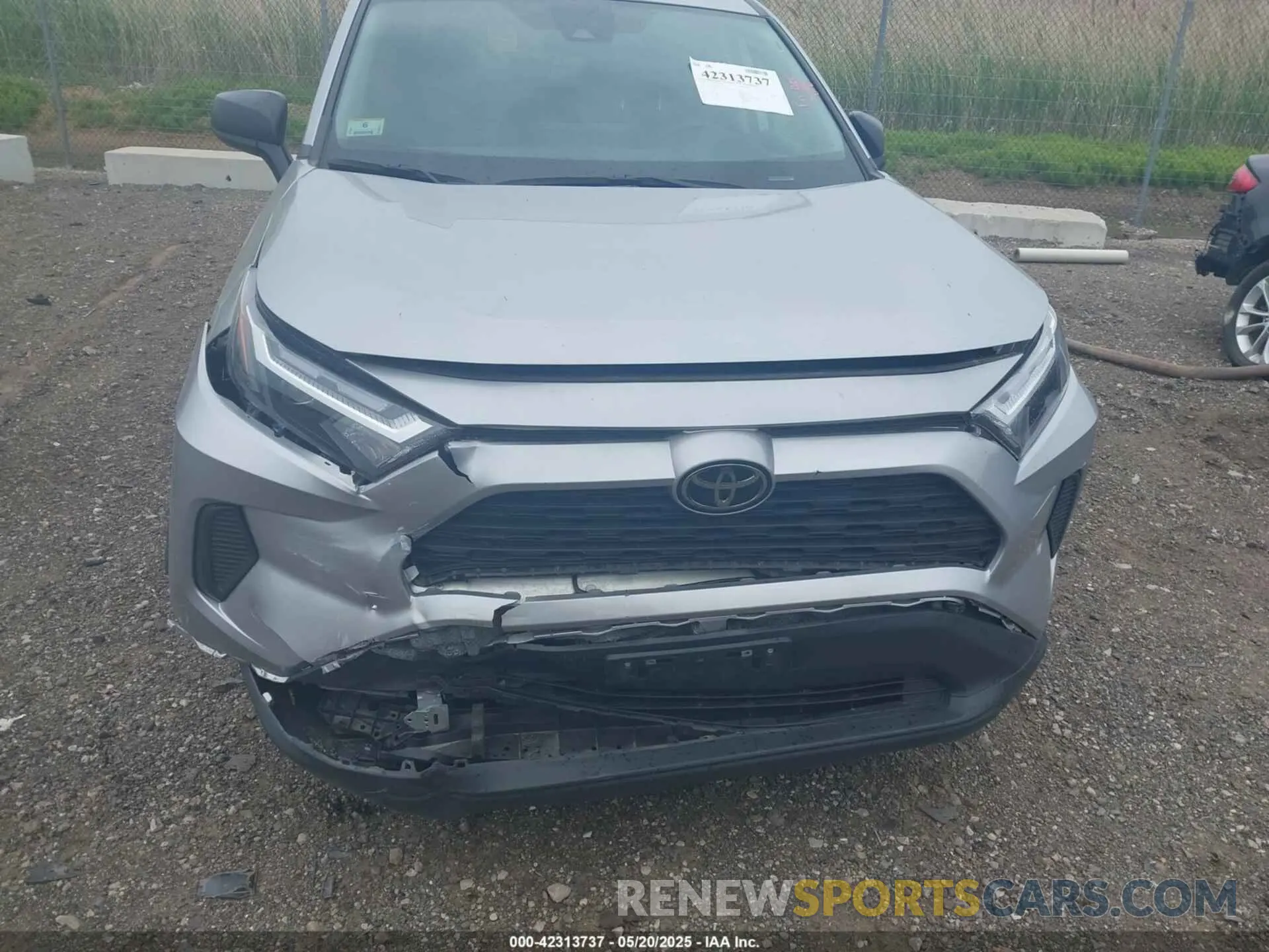 12 Photograph of a damaged car 2T3F1RFVXRC458850 TOYOTA RAV4 2024