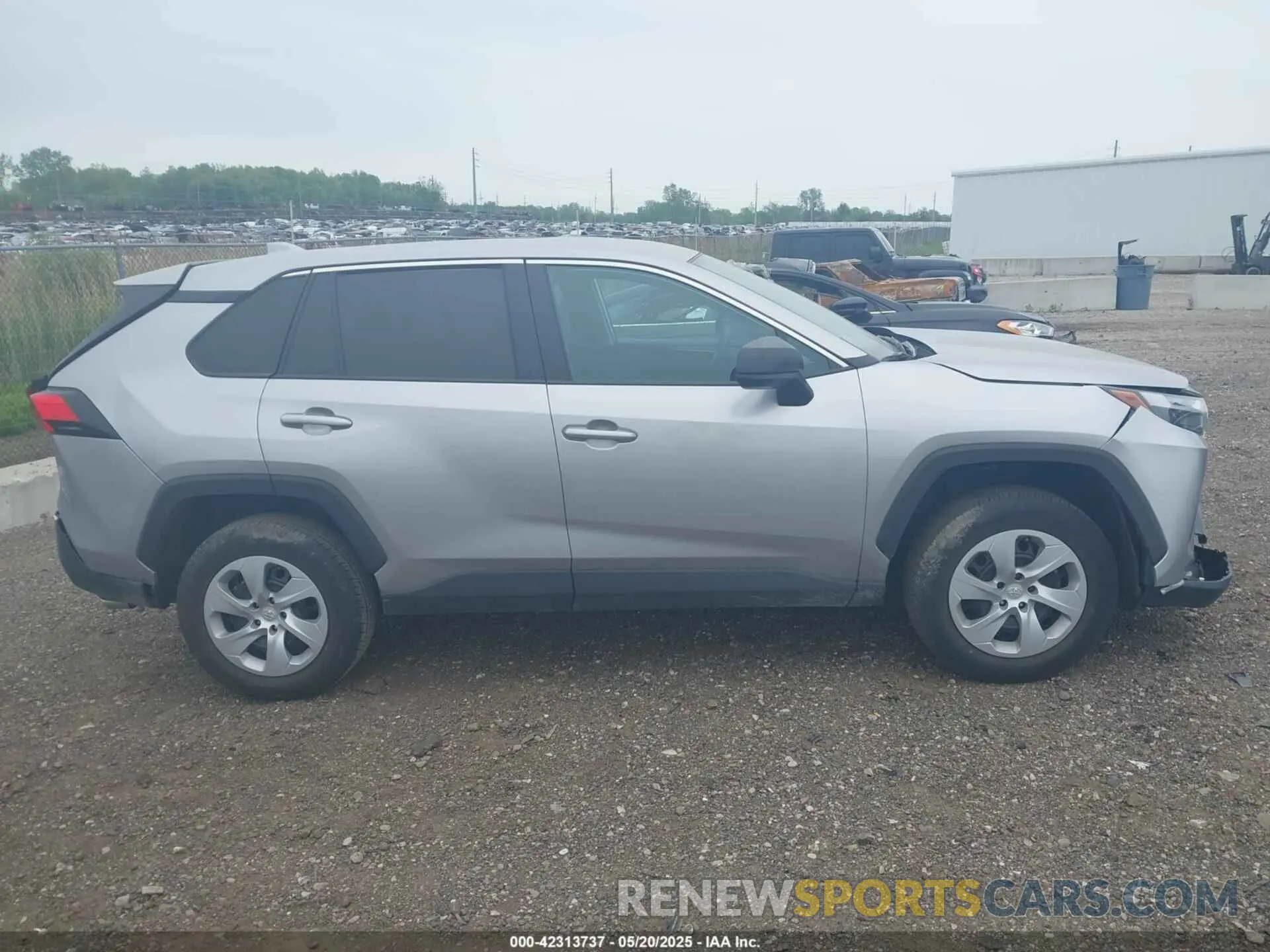 13 Photograph of a damaged car 2T3F1RFVXRC458850 TOYOTA RAV4 2024