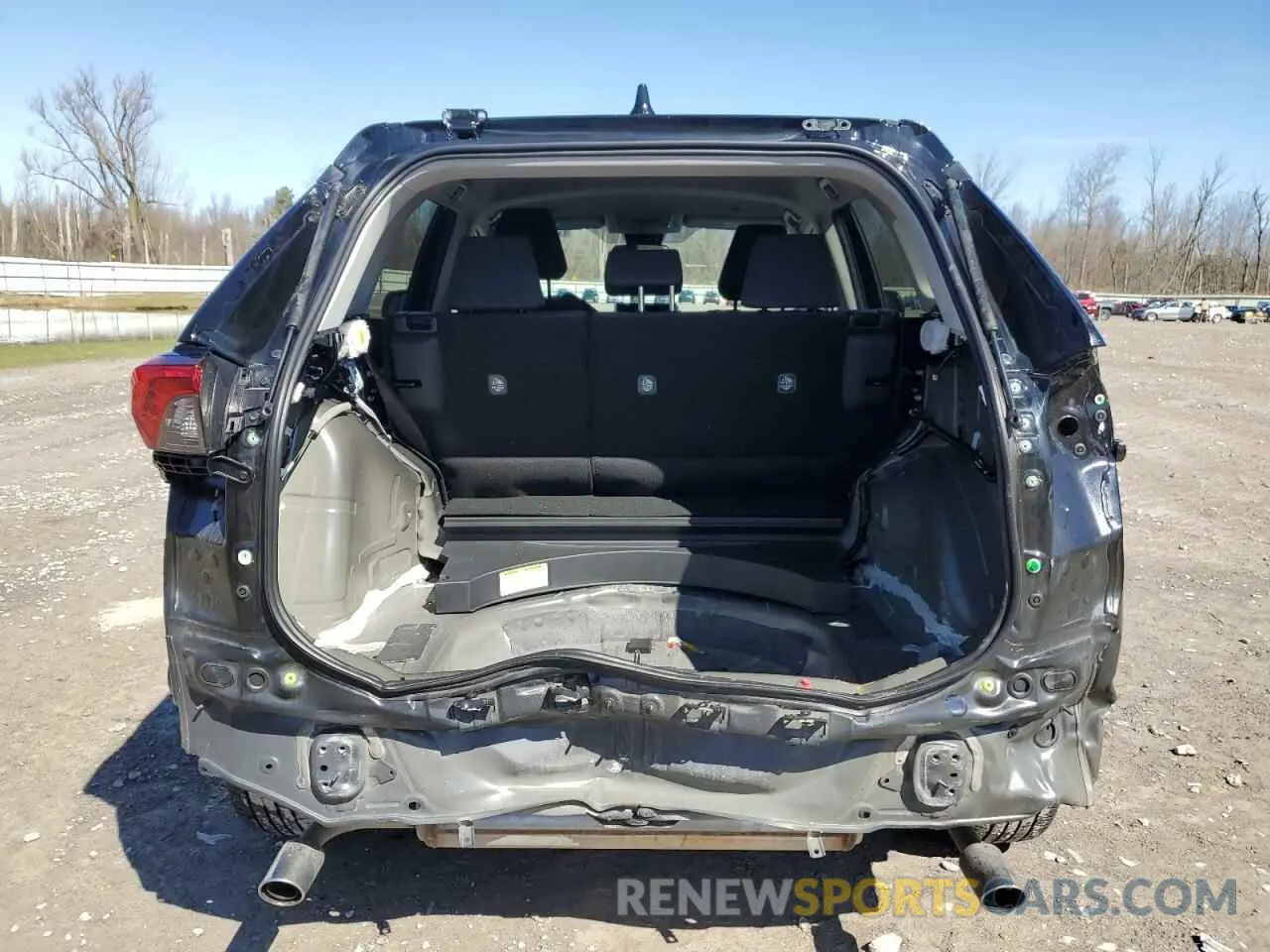 6 Photograph of a damaged car 2T3F1RFVXRC465412 TOYOTA RAV4 2024