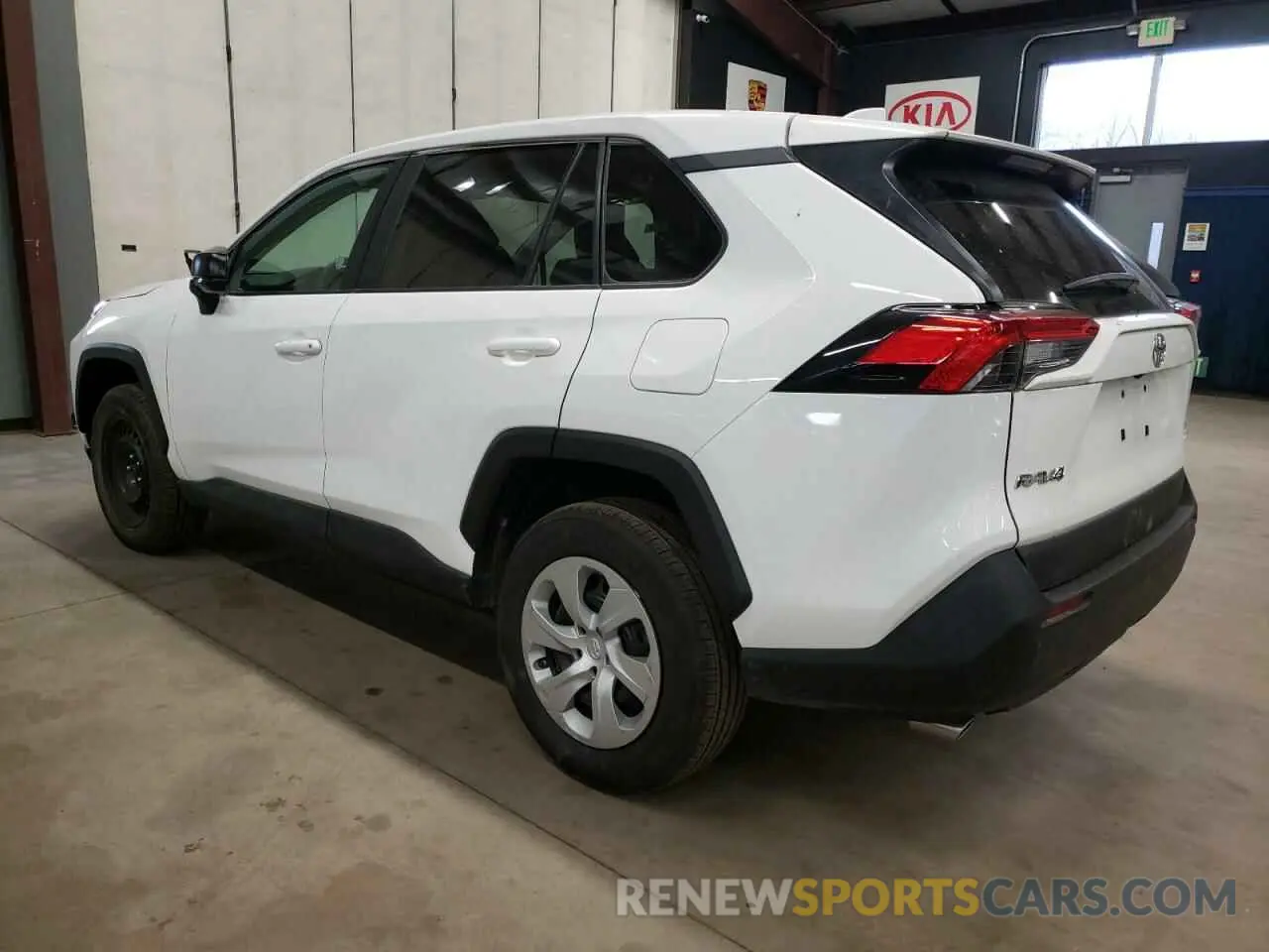 2 Photograph of a damaged car 2T3F1RFVXRW420503 TOYOTA RAV4 2024
