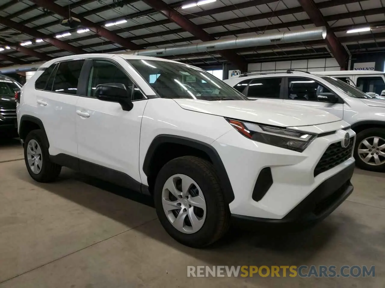4 Photograph of a damaged car 2T3F1RFVXRW420503 TOYOTA RAV4 2024