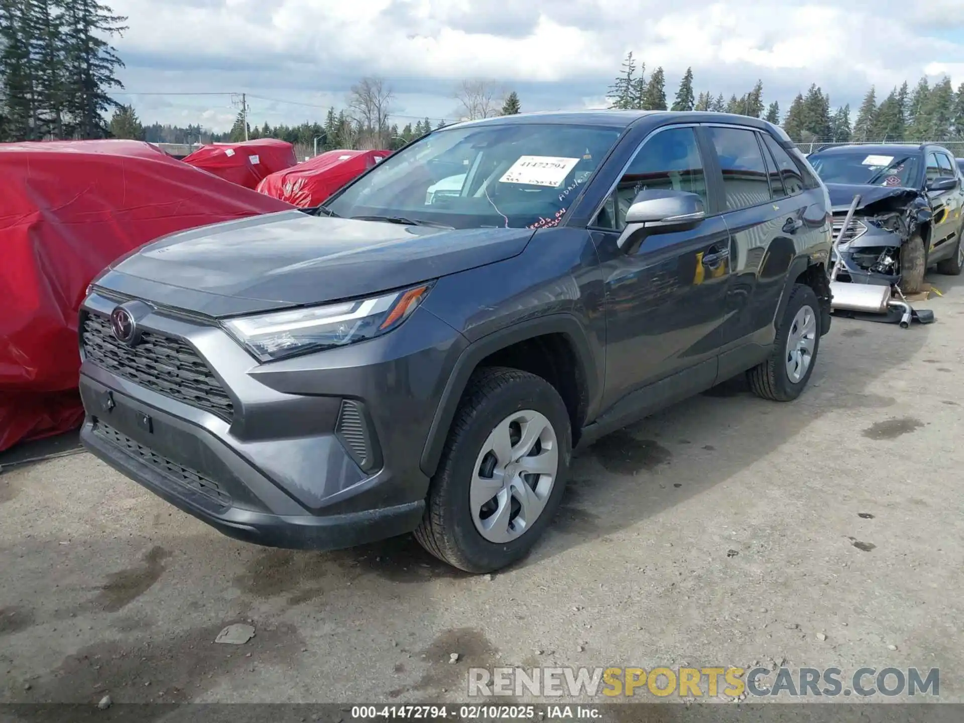 2 Photograph of a damaged car 2T3G1RFV0RC483714 TOYOTA RAV4 2024