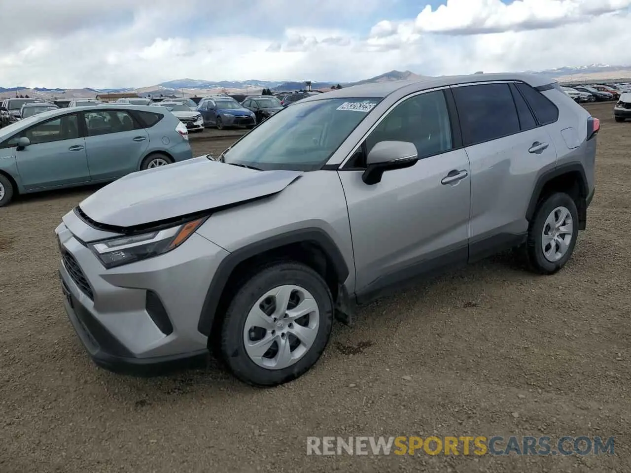 1 Photograph of a damaged car 2T3G1RFV2RC402941 TOYOTA RAV4 2024