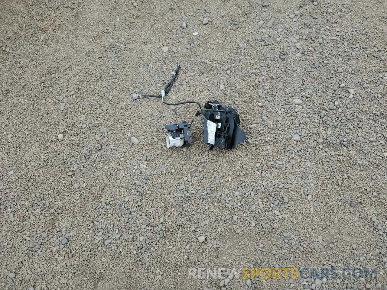13 Photograph of a damaged car 2T3G1RFV2RC402941 TOYOTA RAV4 2024