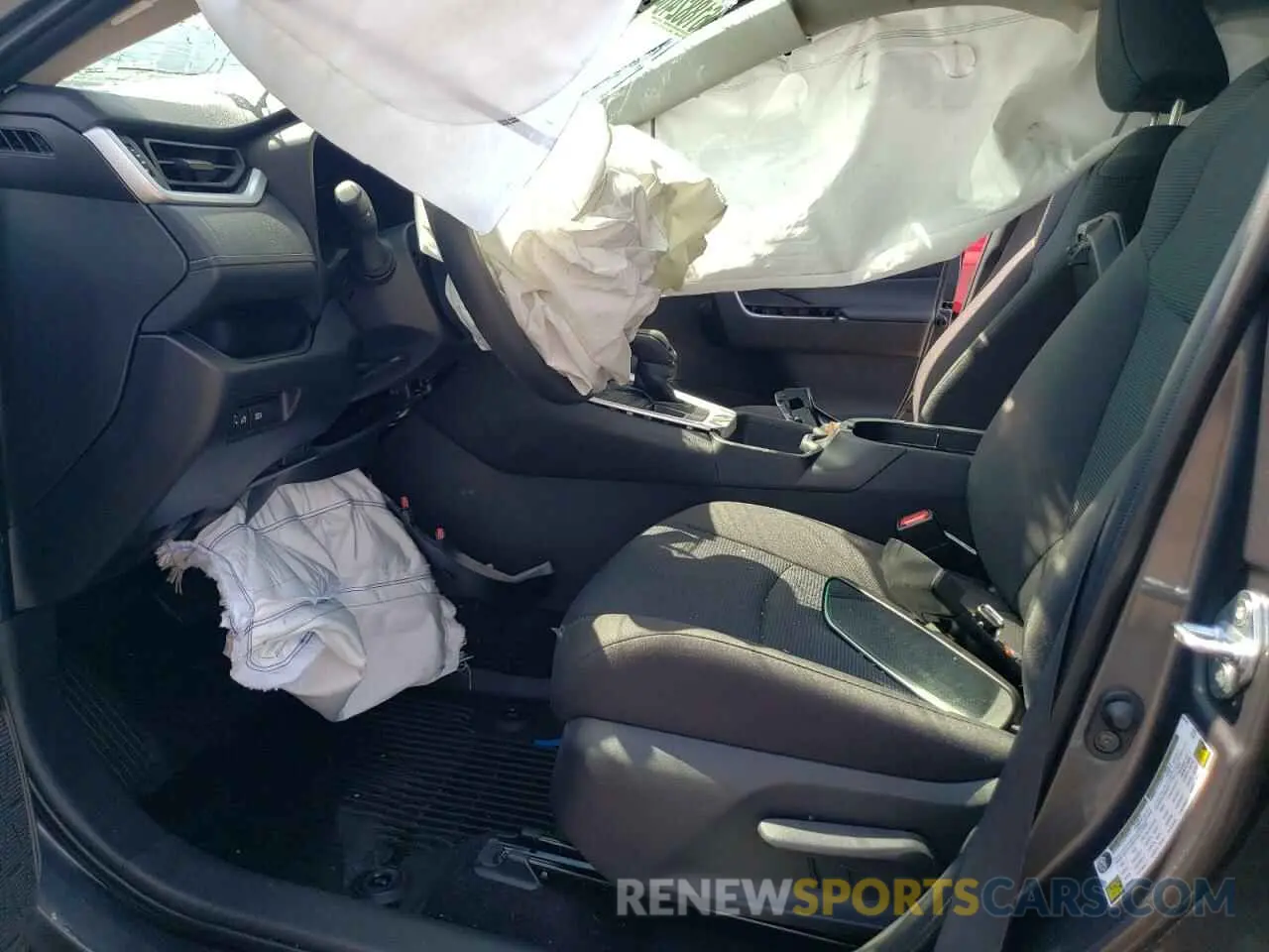 7 Photograph of a damaged car 2T3G1RFV2RW456321 TOYOTA RAV4 2024