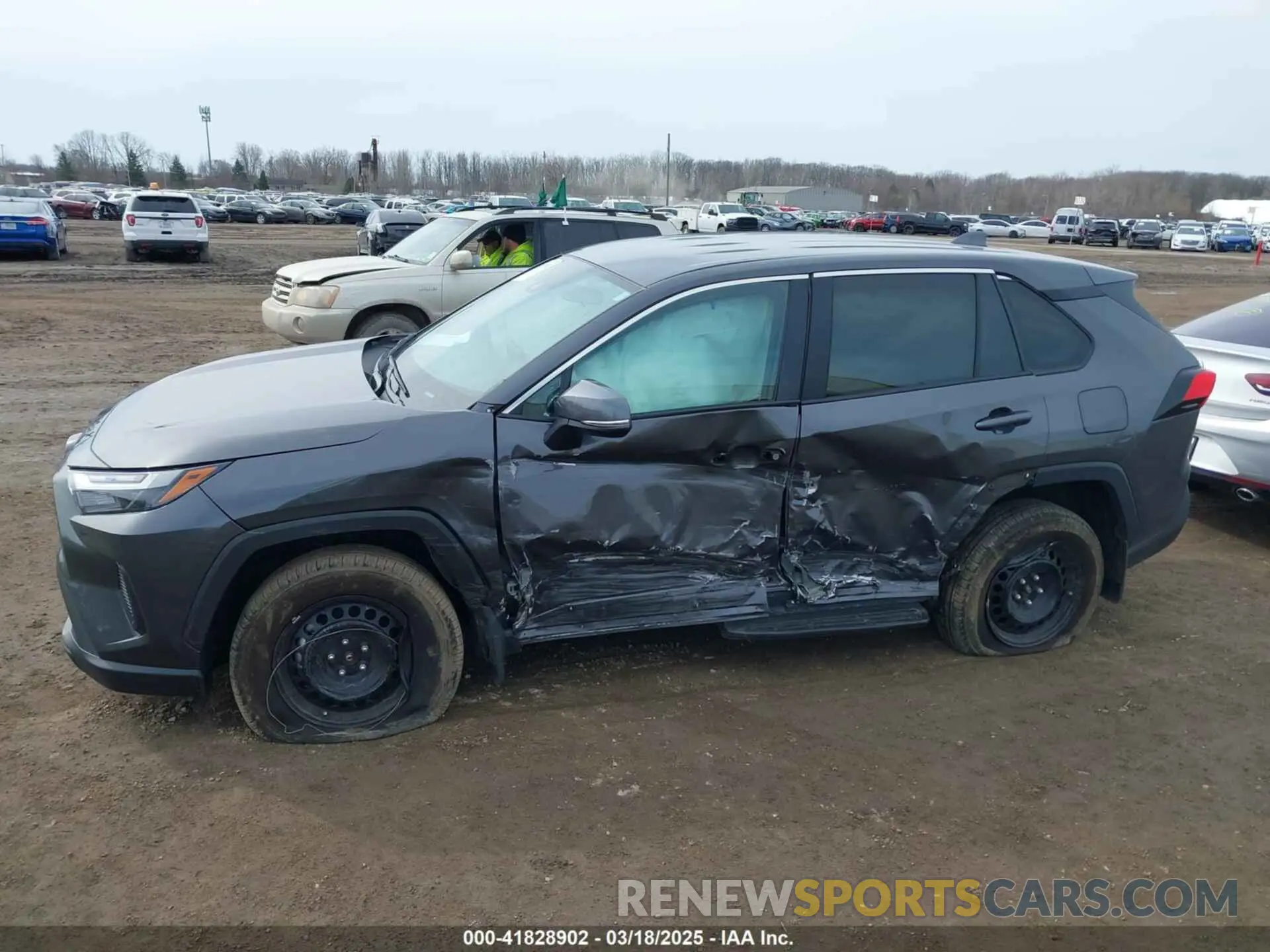 6 Photograph of a damaged car 2T3G1RFV2RW490095 TOYOTA RAV4 2024