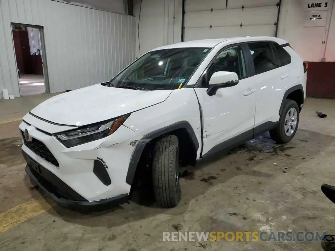 1 Photograph of a damaged car 2T3G1RFV3RC472920 TOYOTA RAV4 2024