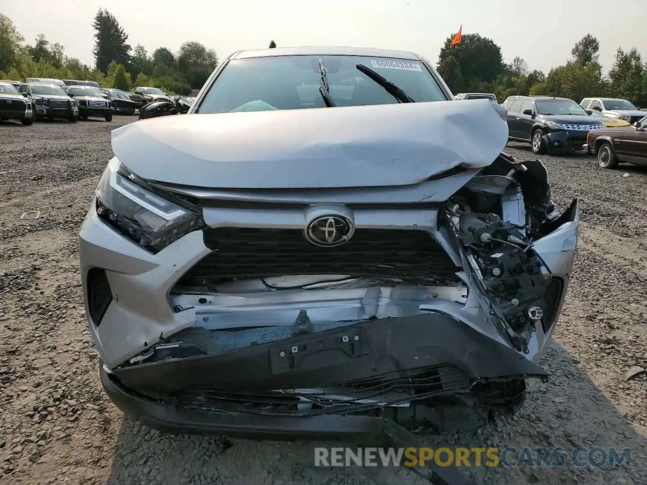 5 Photograph of a damaged car 2T3G1RFV6RC422836 TOYOTA RAV4 2024