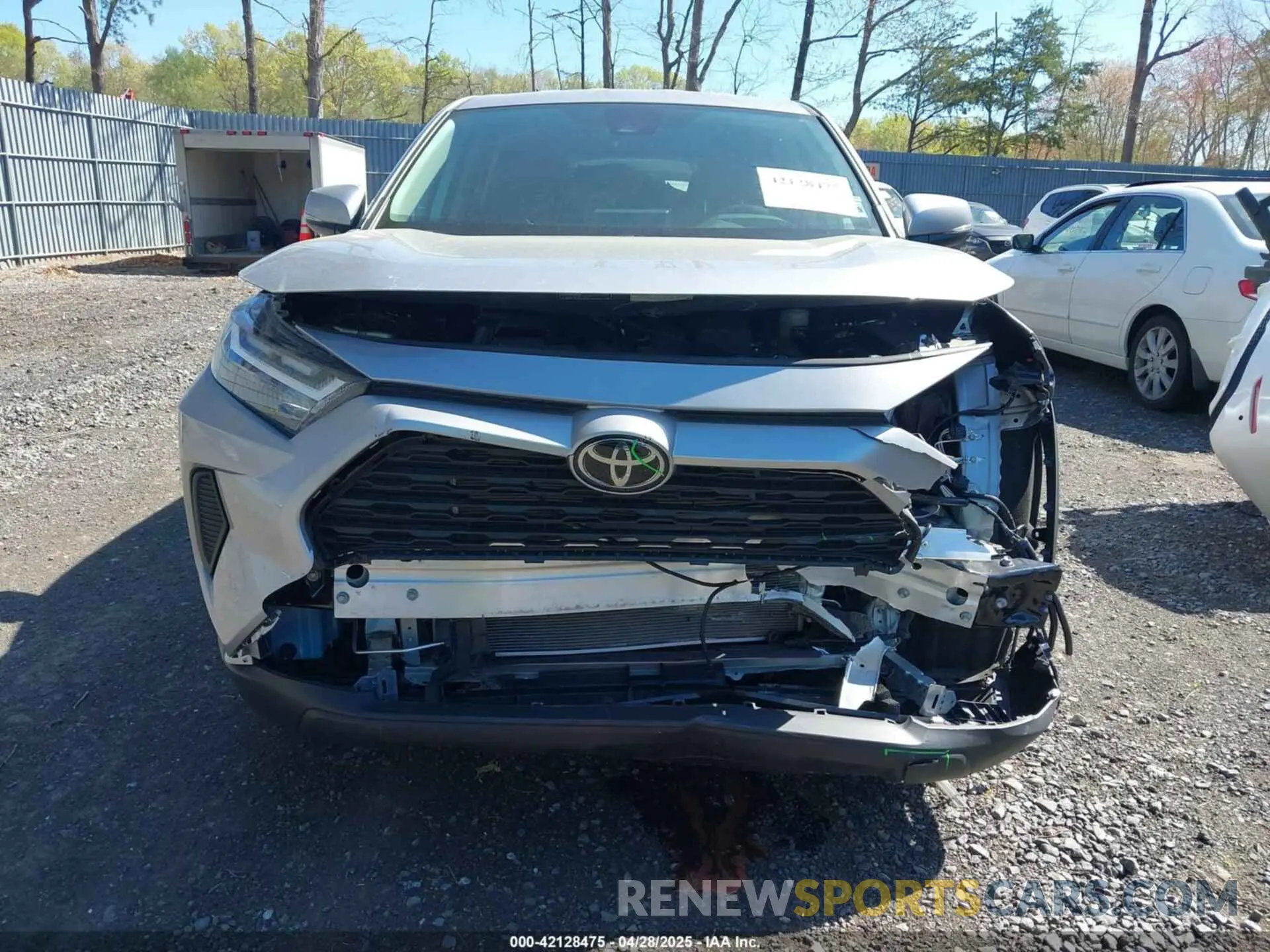 12 Photograph of a damaged car 2T3G1RFV6RC474242 TOYOTA RAV4 2024