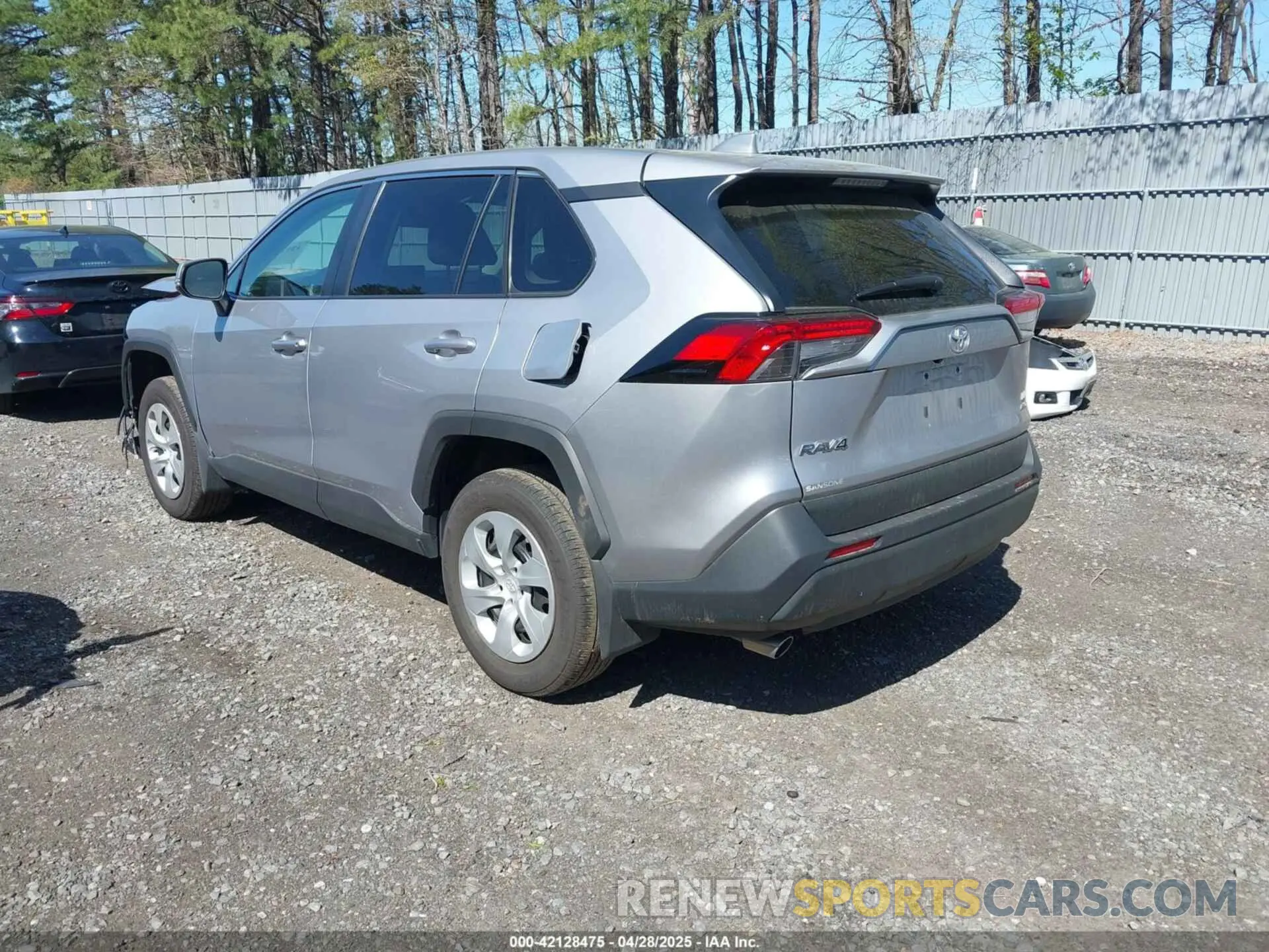 3 Photograph of a damaged car 2T3G1RFV6RC474242 TOYOTA RAV4 2024