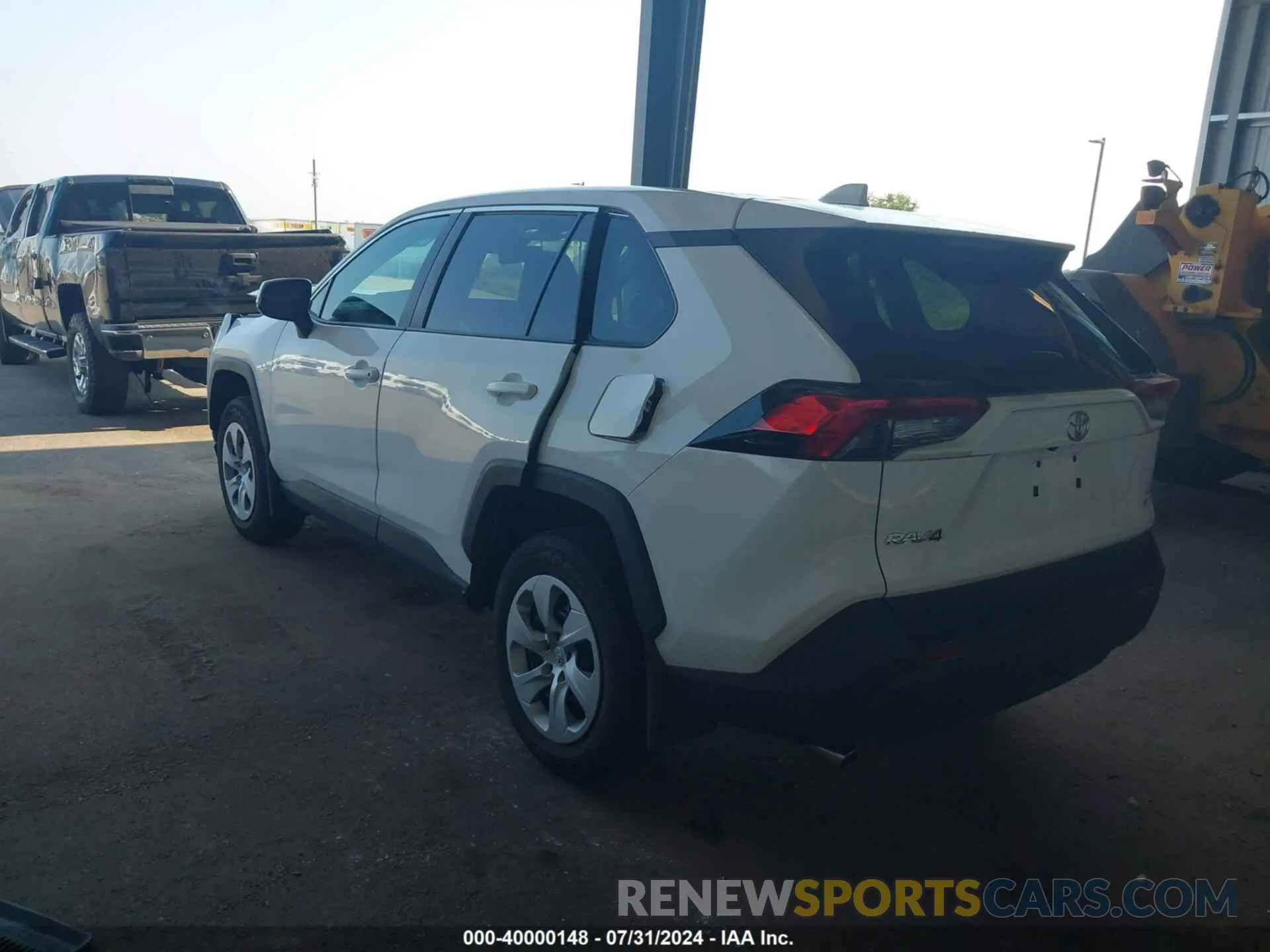 3 Photograph of a damaged car 2T3G1RFV9RC399035 TOYOTA RAV4 2024