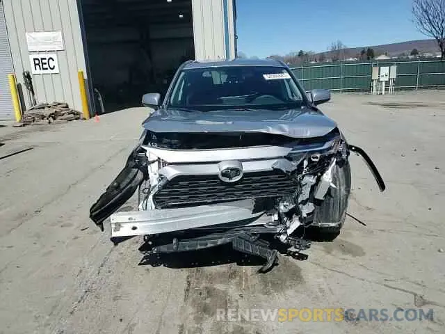 11 Photograph of a damaged car 2T3G1RFV9RC440442 TOYOTA RAV4 2024