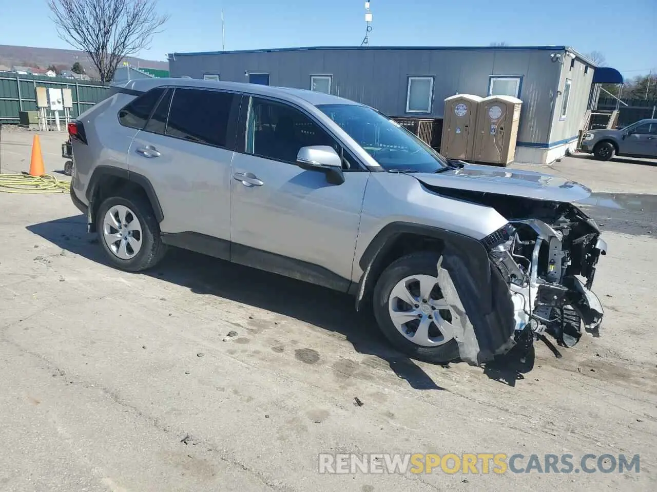 4 Photograph of a damaged car 2T3G1RFV9RC440442 TOYOTA RAV4 2024