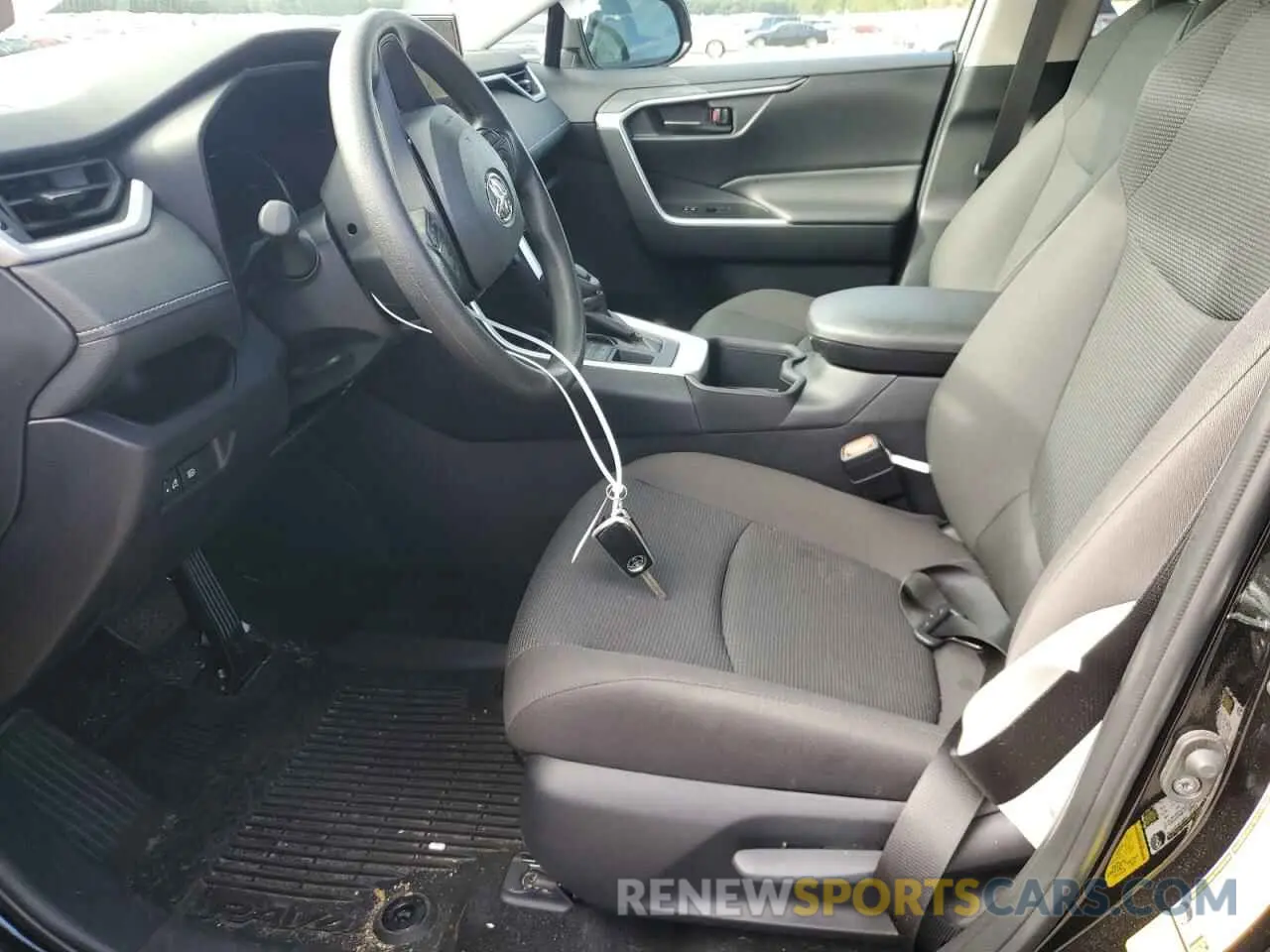 7 Photograph of a damaged car 2T3G1RFV9RC457421 TOYOTA RAV4 2024