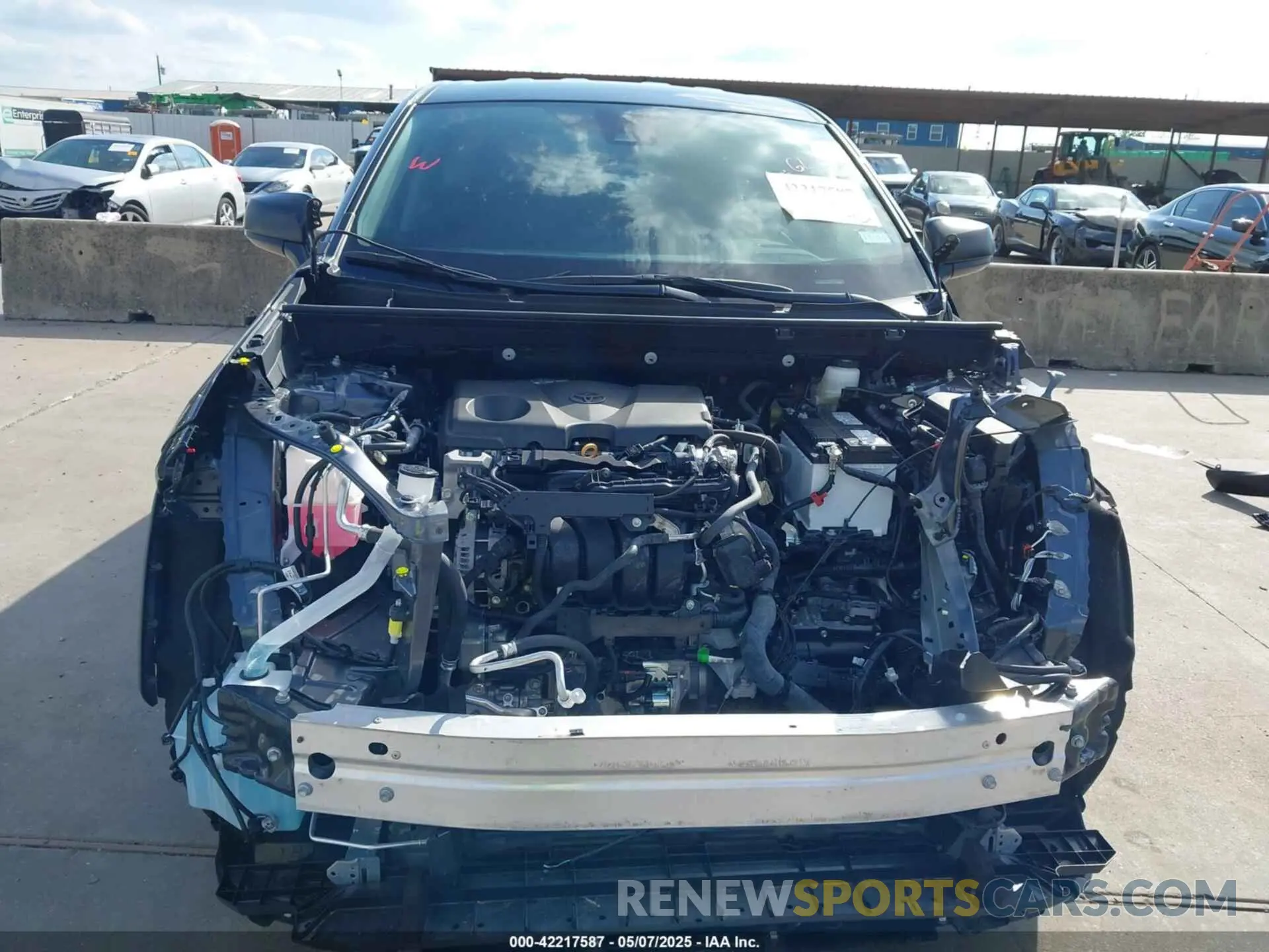 13 Photograph of a damaged car 2T3H1RFV0RC259296 TOYOTA RAV4 2024