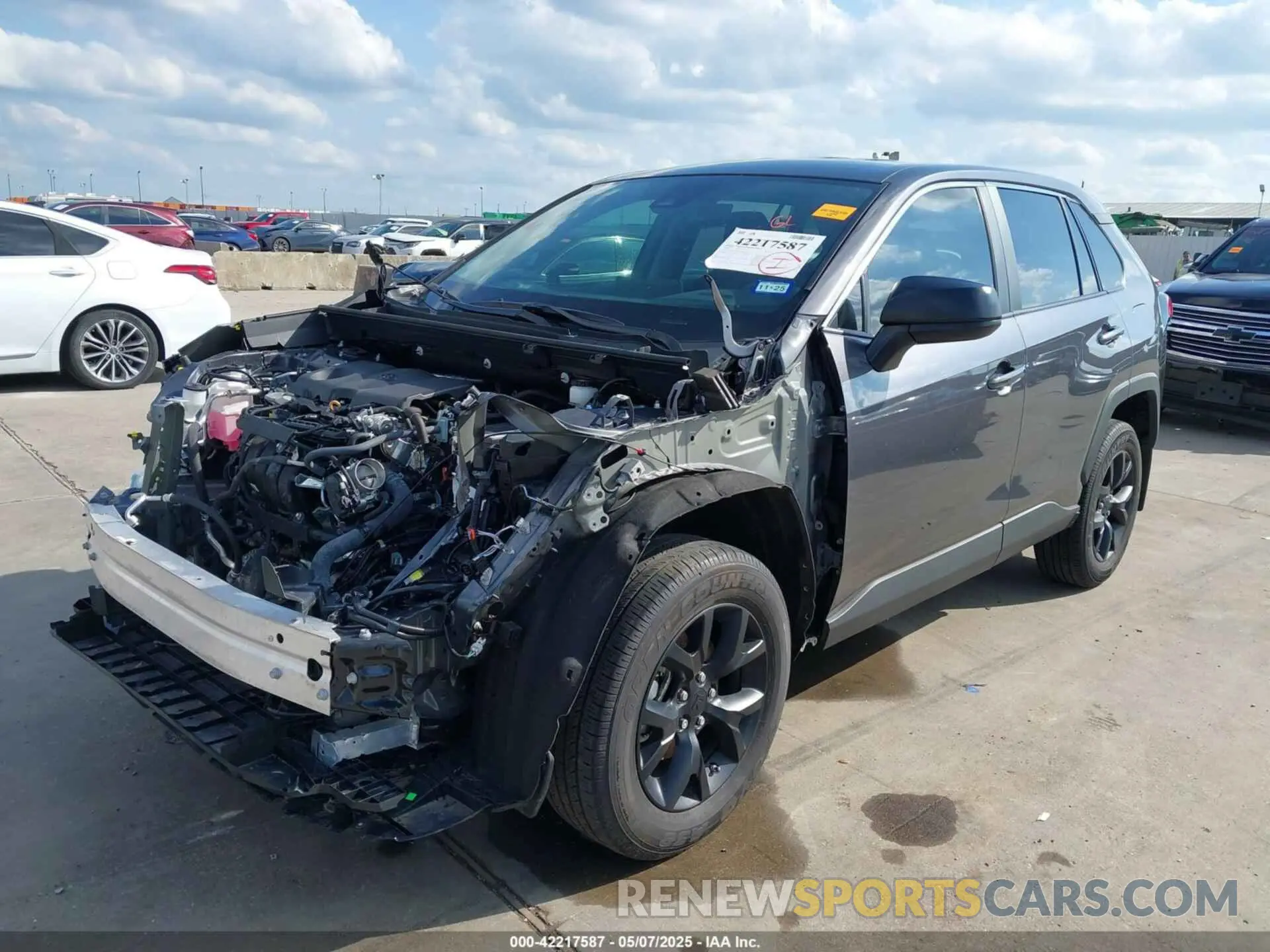 2 Photograph of a damaged car 2T3H1RFV0RC259296 TOYOTA RAV4 2024
