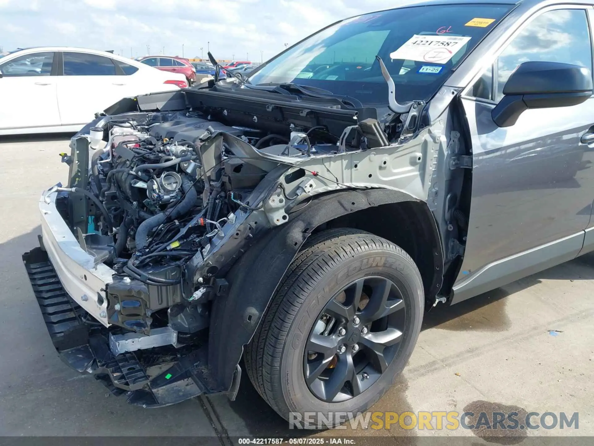 20 Photograph of a damaged car 2T3H1RFV0RC259296 TOYOTA RAV4 2024