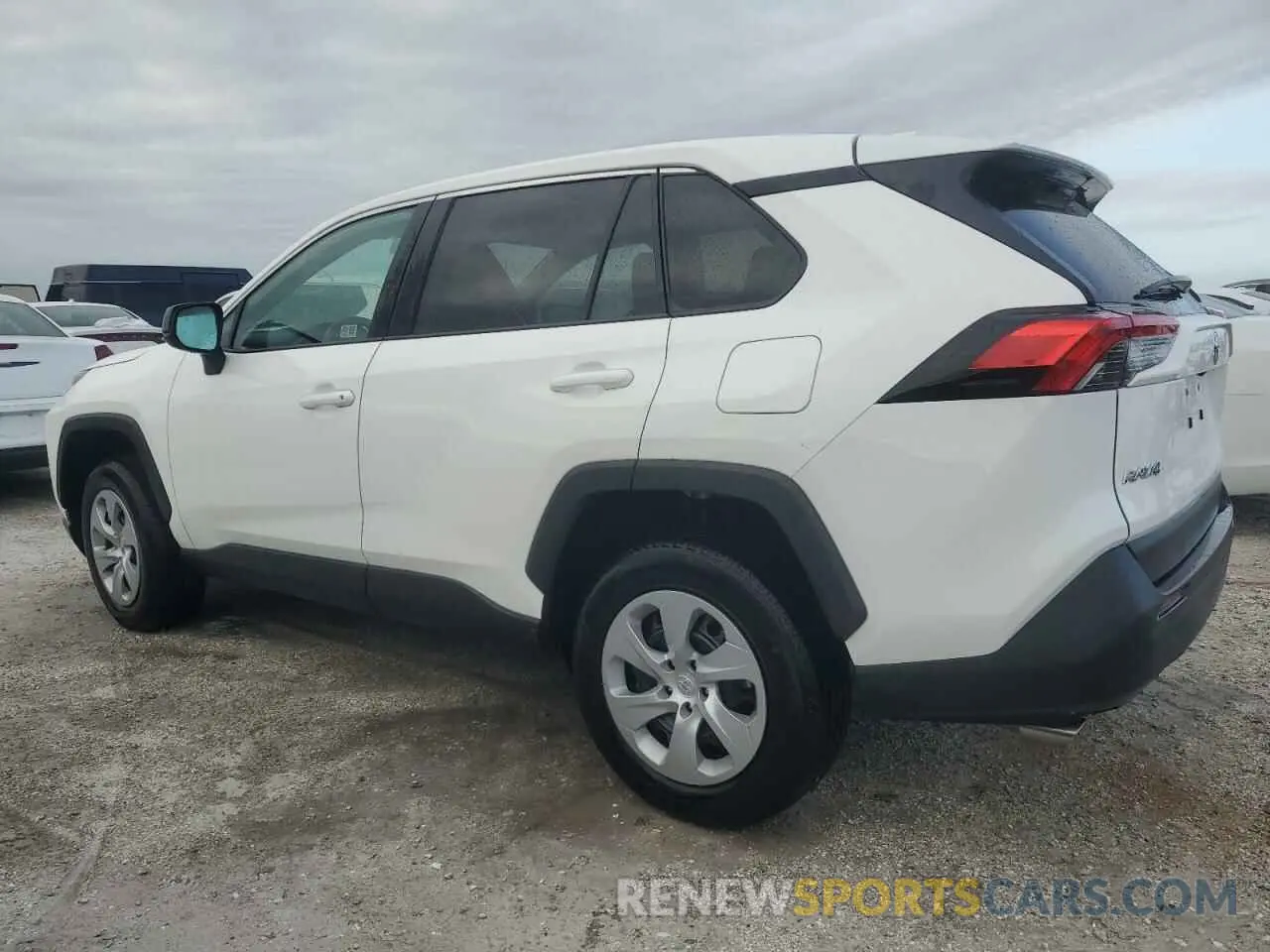 2 Photograph of a damaged car 2T3H1RFV0RW330348 TOYOTA RAV4 2024