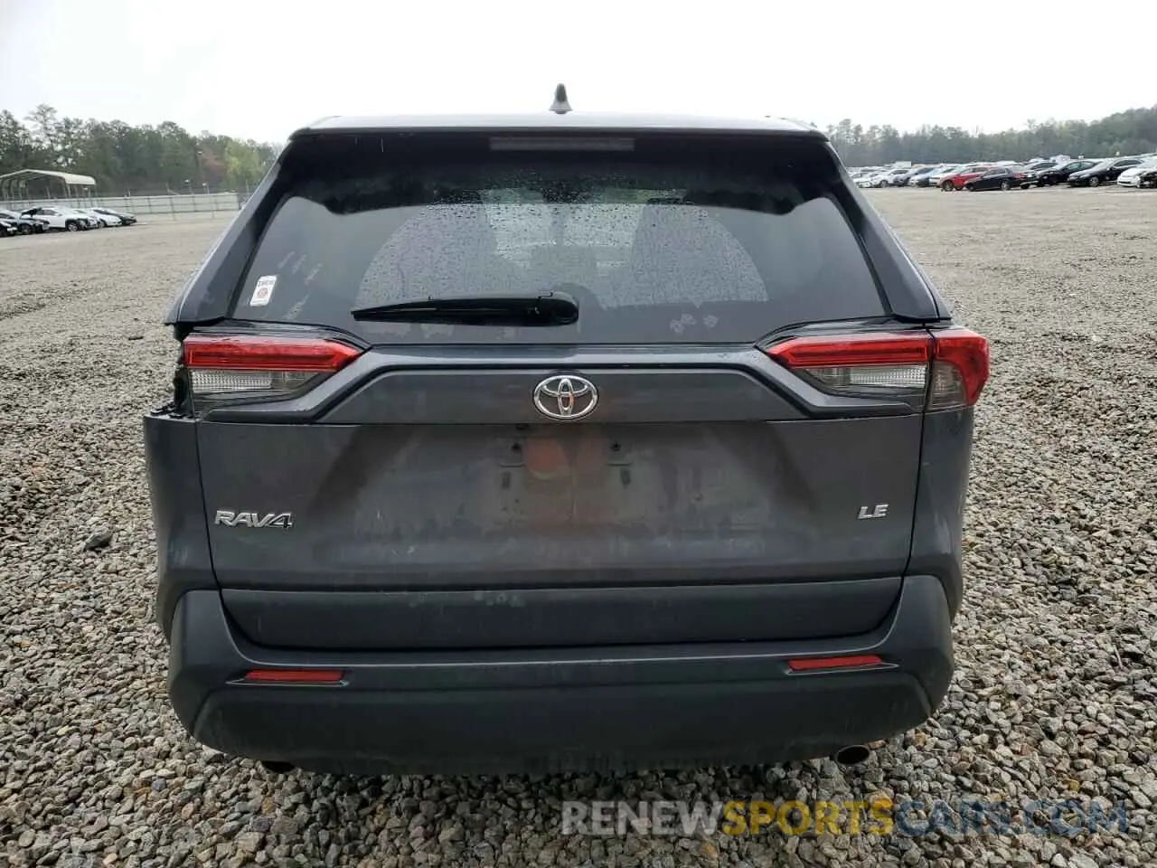 6 Photograph of a damaged car 2T3H1RFV0RW365231 TOYOTA RAV4 2024