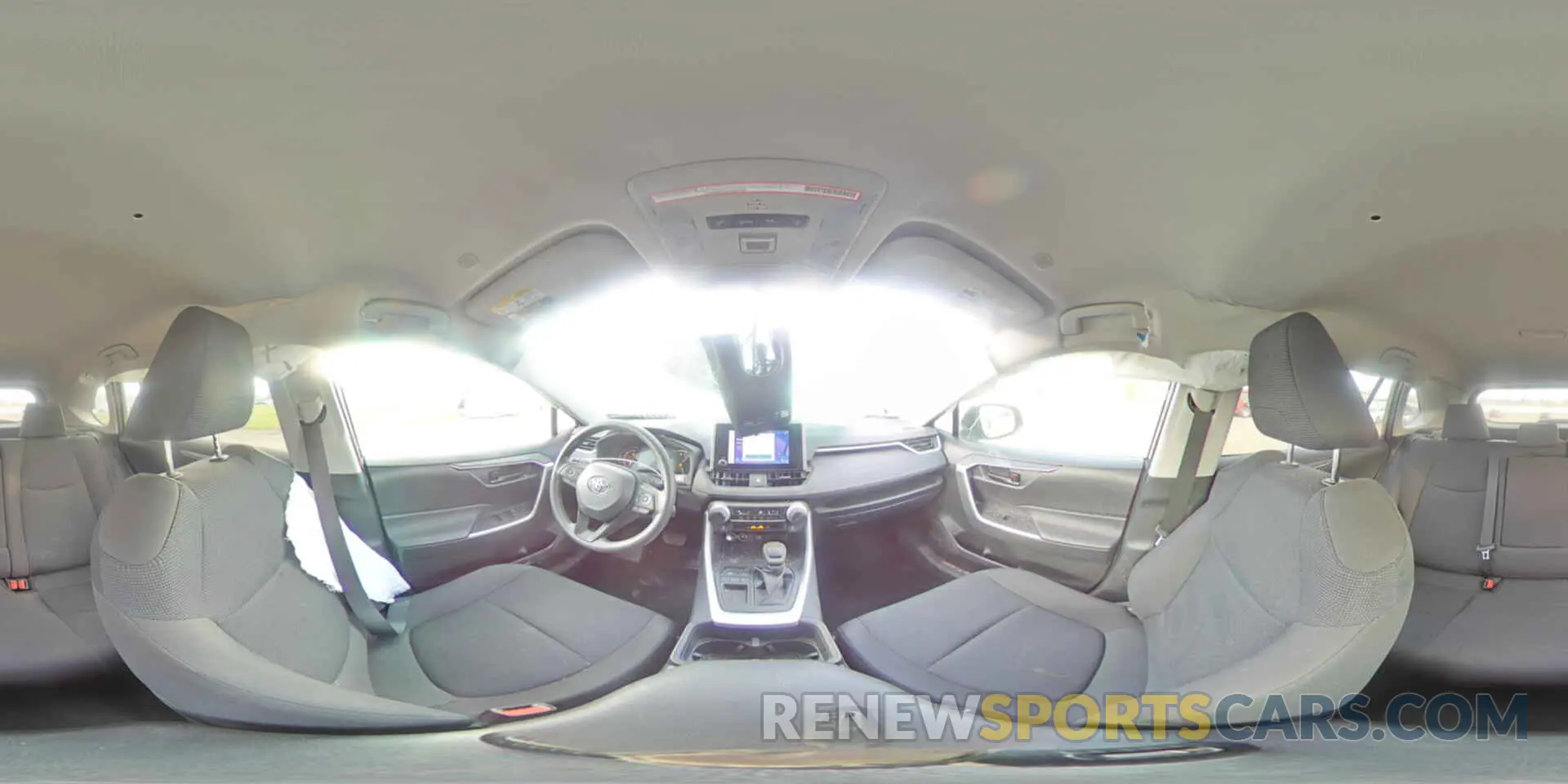 15 Photograph of a damaged car 2T3H1RFV1RC265740 TOYOTA RAV4 2024