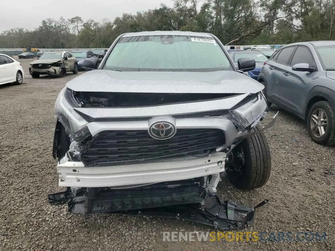 5 Photograph of a damaged car 2T3H1RFV1RC270808 TOYOTA RAV4 2024