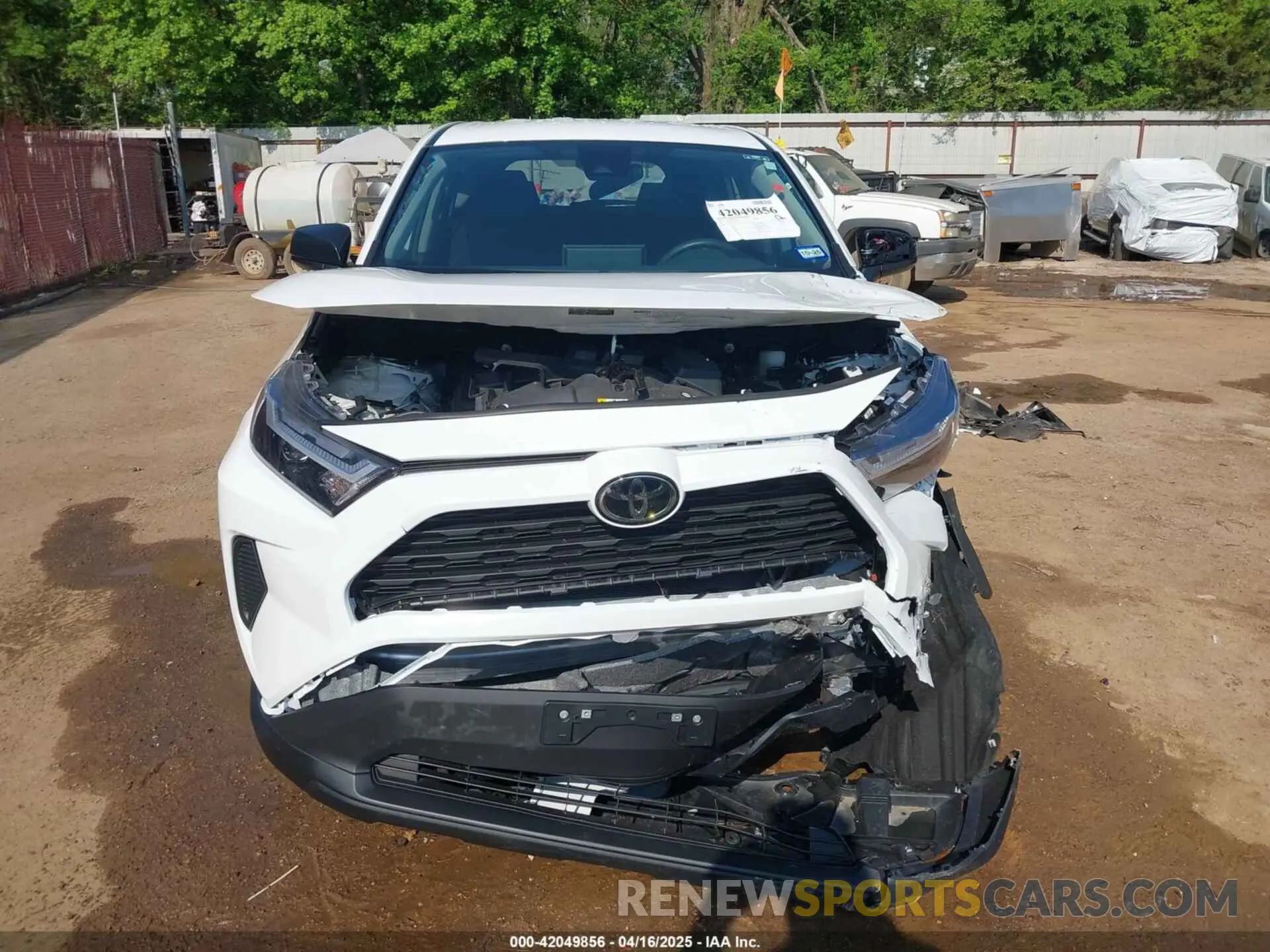 12 Photograph of a damaged car 2T3H1RFV1RC299094 TOYOTA RAV4 2024