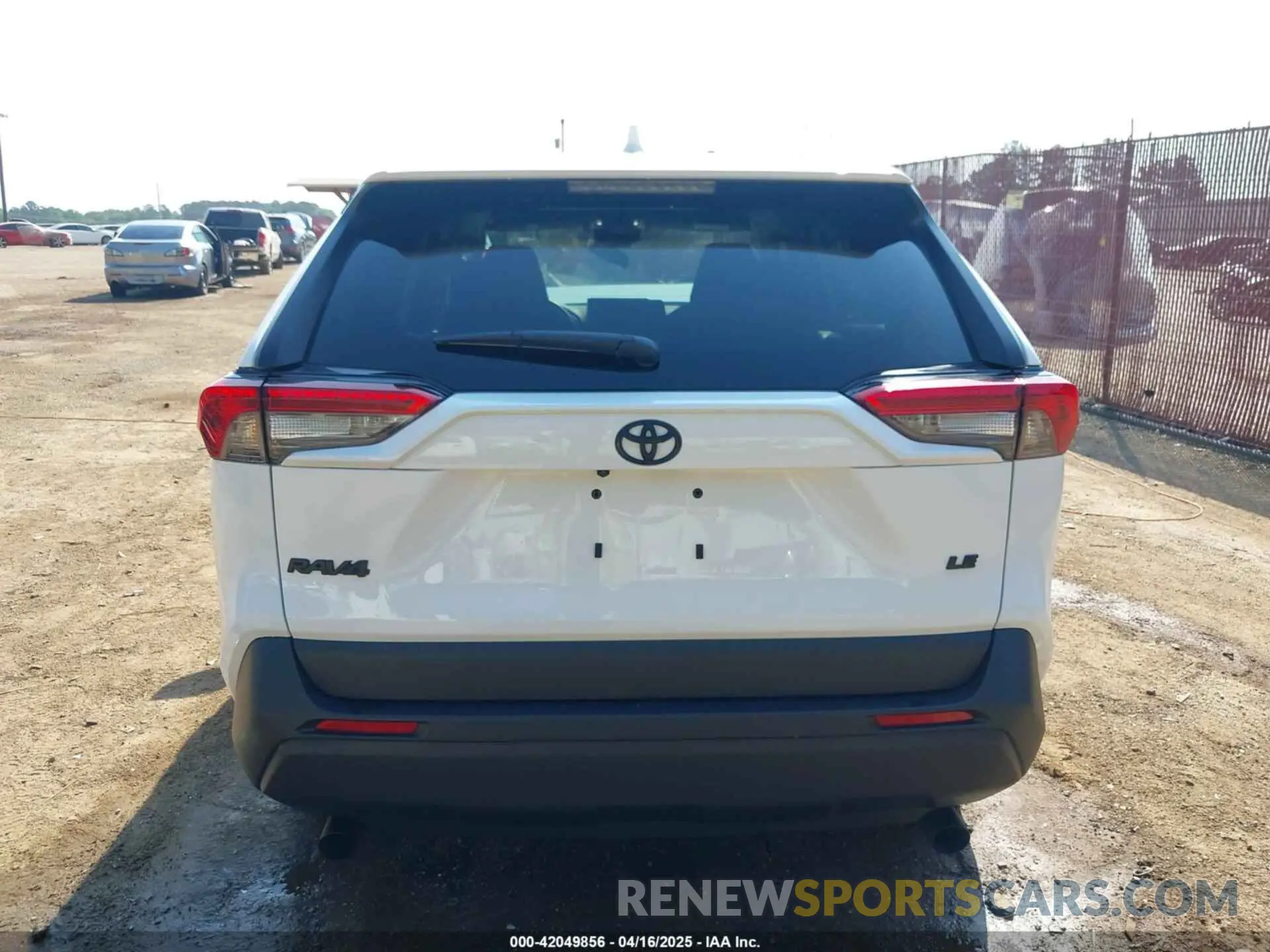 16 Photograph of a damaged car 2T3H1RFV1RC299094 TOYOTA RAV4 2024
