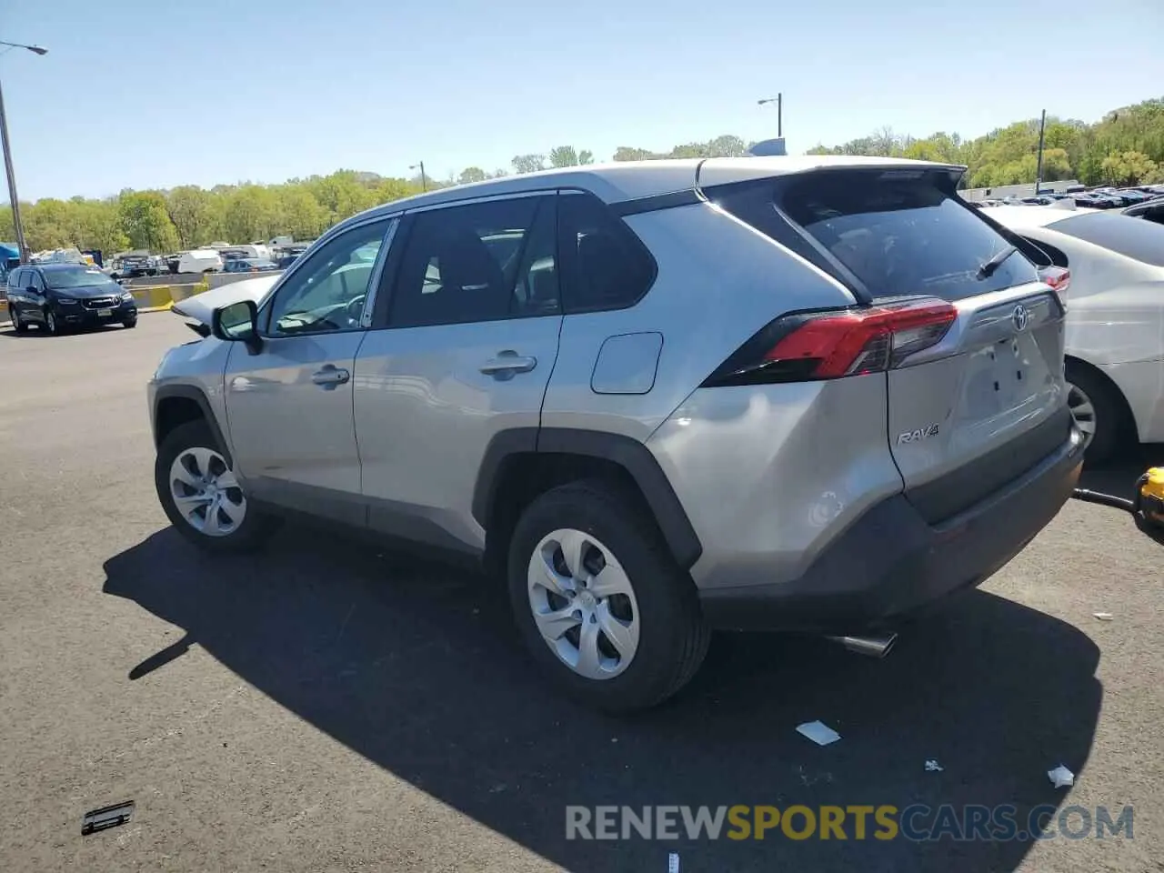 2 Photograph of a damaged car 2T3H1RFV1RW313025 TOYOTA RAV4 2024
