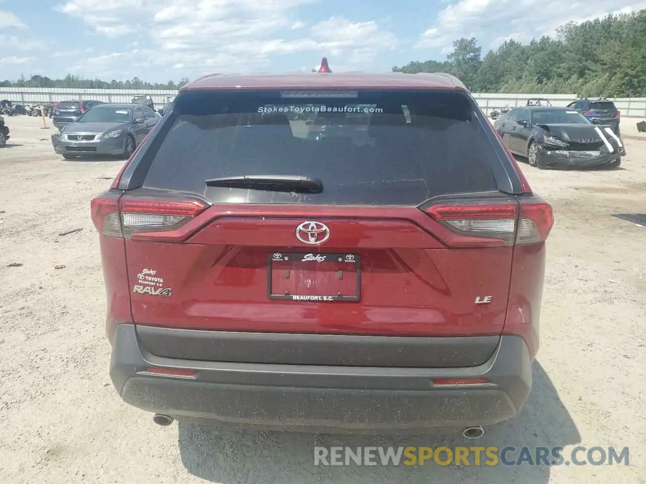 6 Photograph of a damaged car 2T3H1RFV1RW341763 TOYOTA RAV4 2024