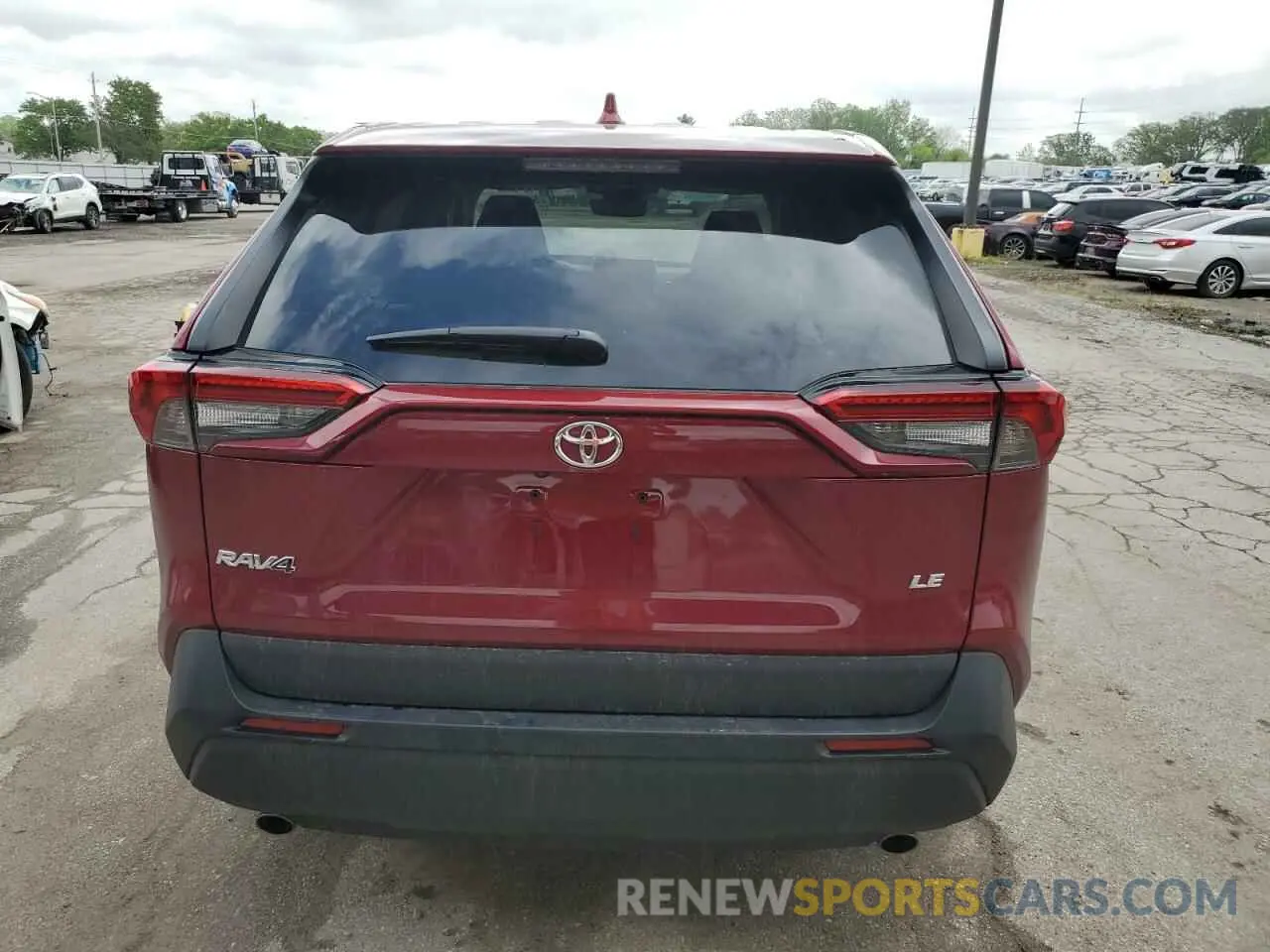 6 Photograph of a damaged car 2T3H1RFV1RW350429 TOYOTA RAV4 2024