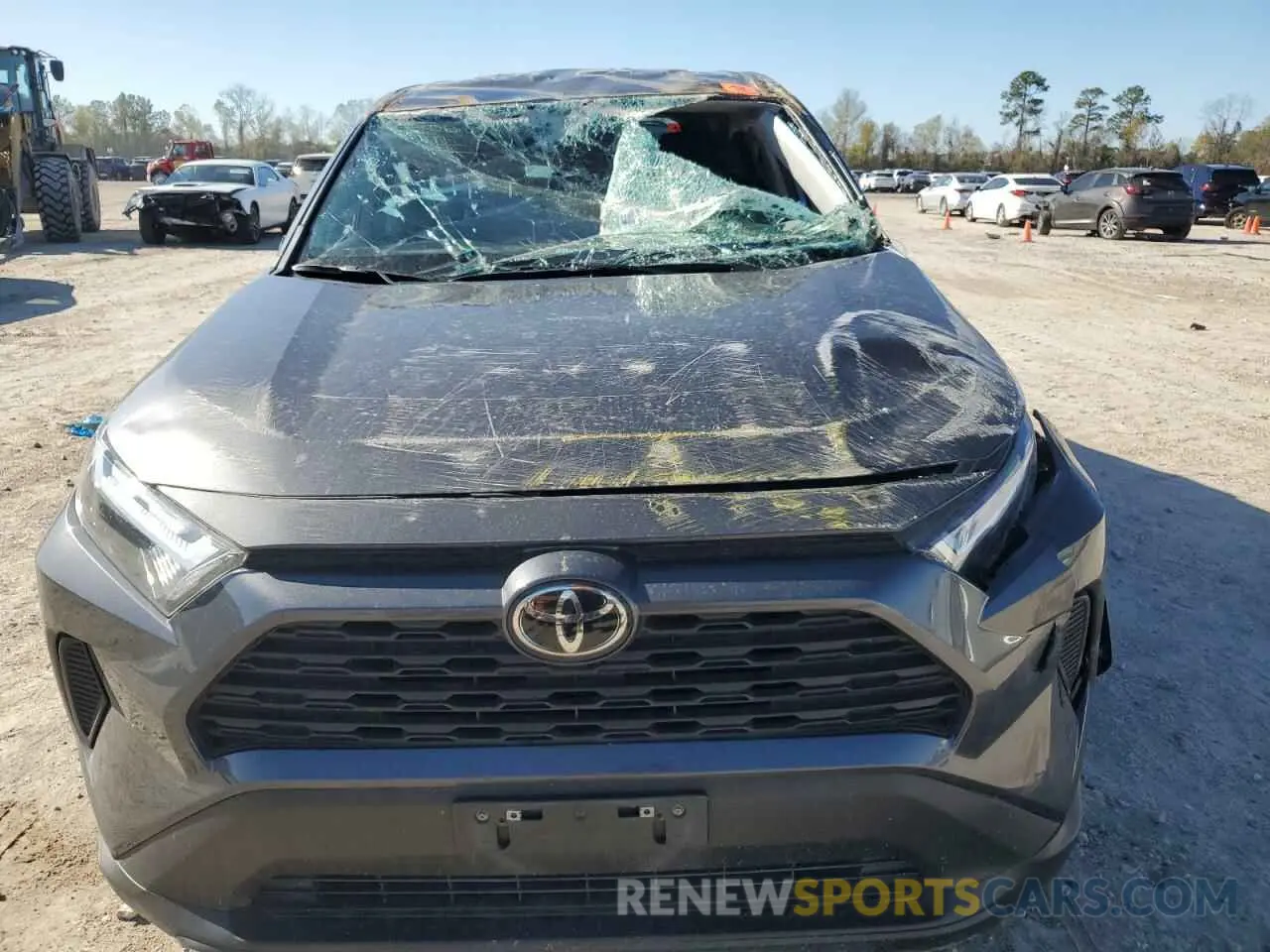 5 Photograph of a damaged car 2T3H1RFV2RC261700 TOYOTA RAV4 2024