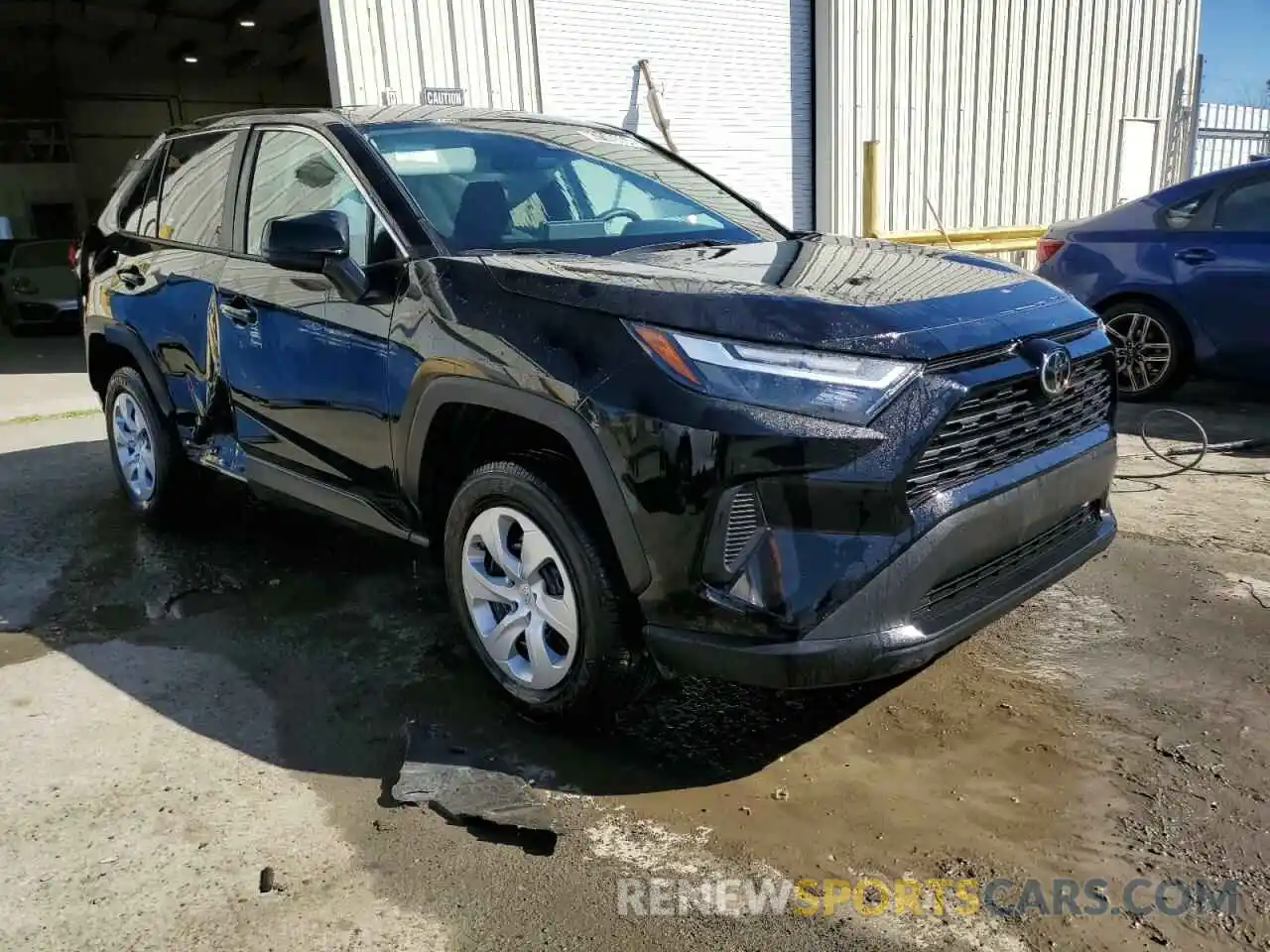 4 Photograph of a damaged car 2T3H1RFV2RC262118 TOYOTA RAV4 2024