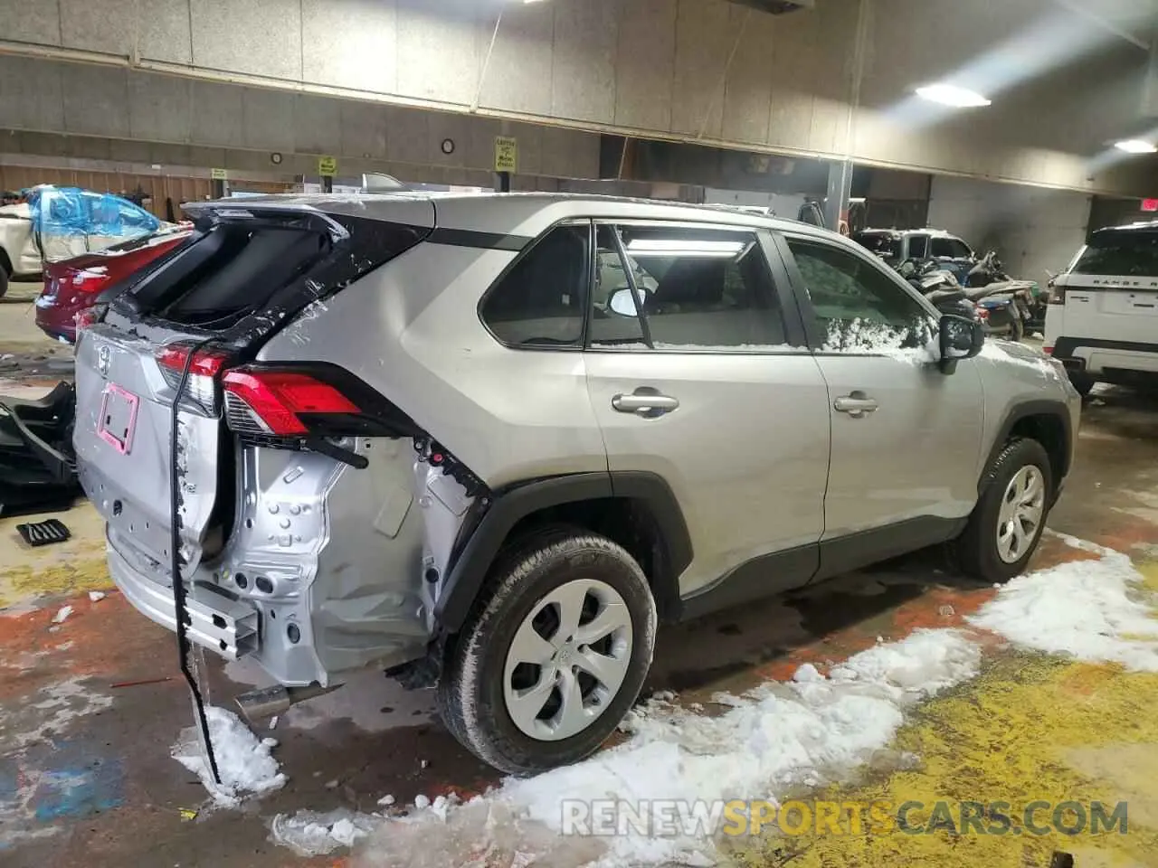3 Photograph of a damaged car 2T3H1RFV2RC293532 TOYOTA RAV4 2024