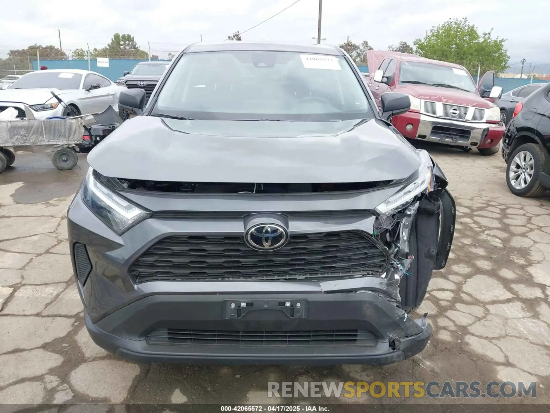 12 Photograph of a damaged car 2T3H1RFV2RC302021 TOYOTA RAV4 2024