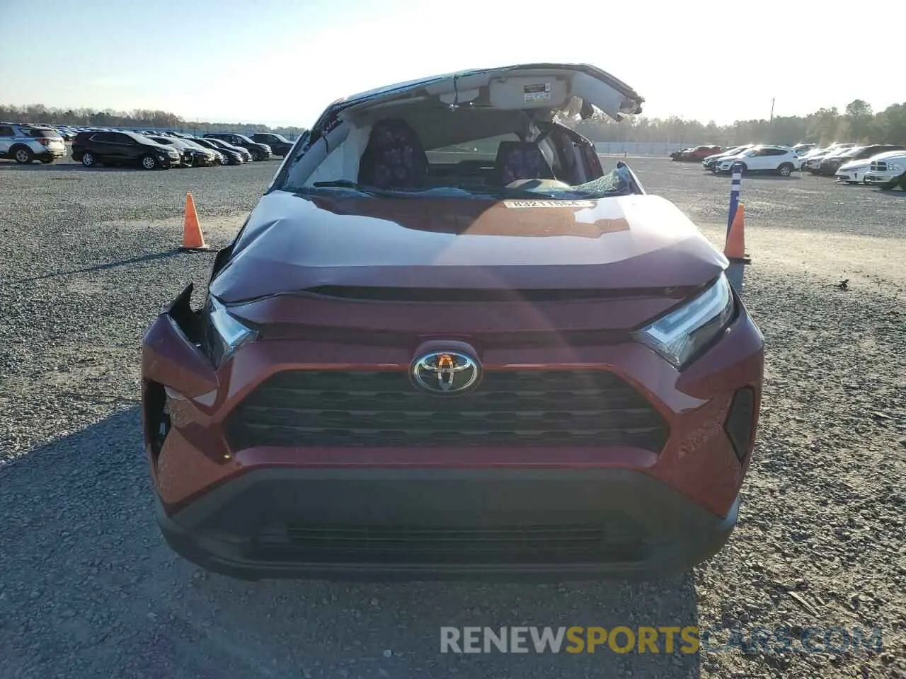 5 Photograph of a damaged car 2T3H1RFV2RW300879 TOYOTA RAV4 2024