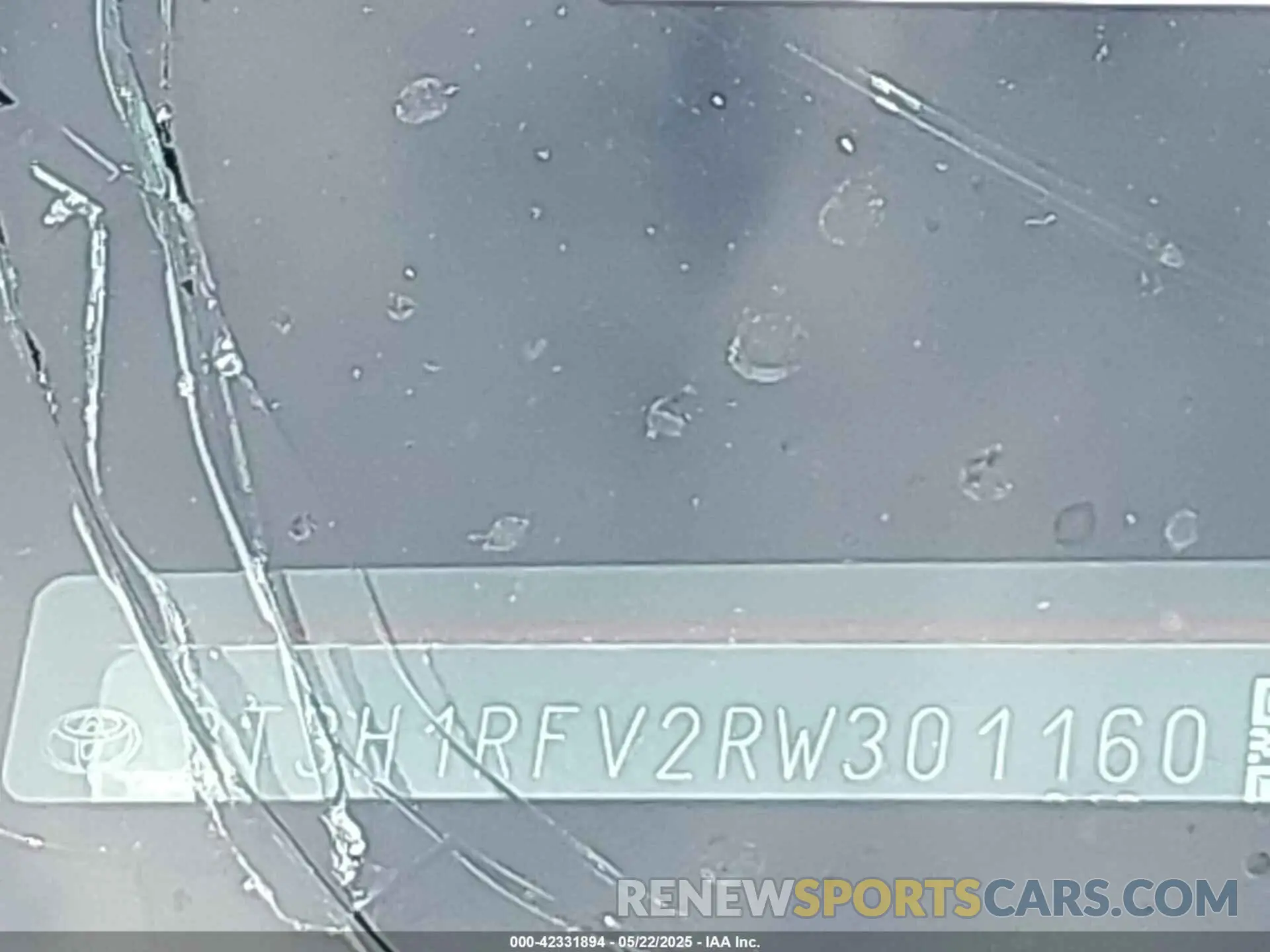 13 Photograph of a damaged car 2T3H1RFV2RW301160 TOYOTA RAV4 2024