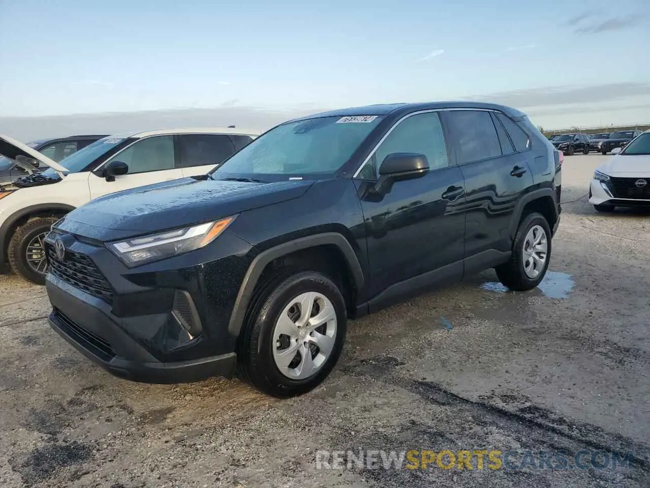 1 Photograph of a damaged car 2T3H1RFV2RW318248 TOYOTA RAV4 2024